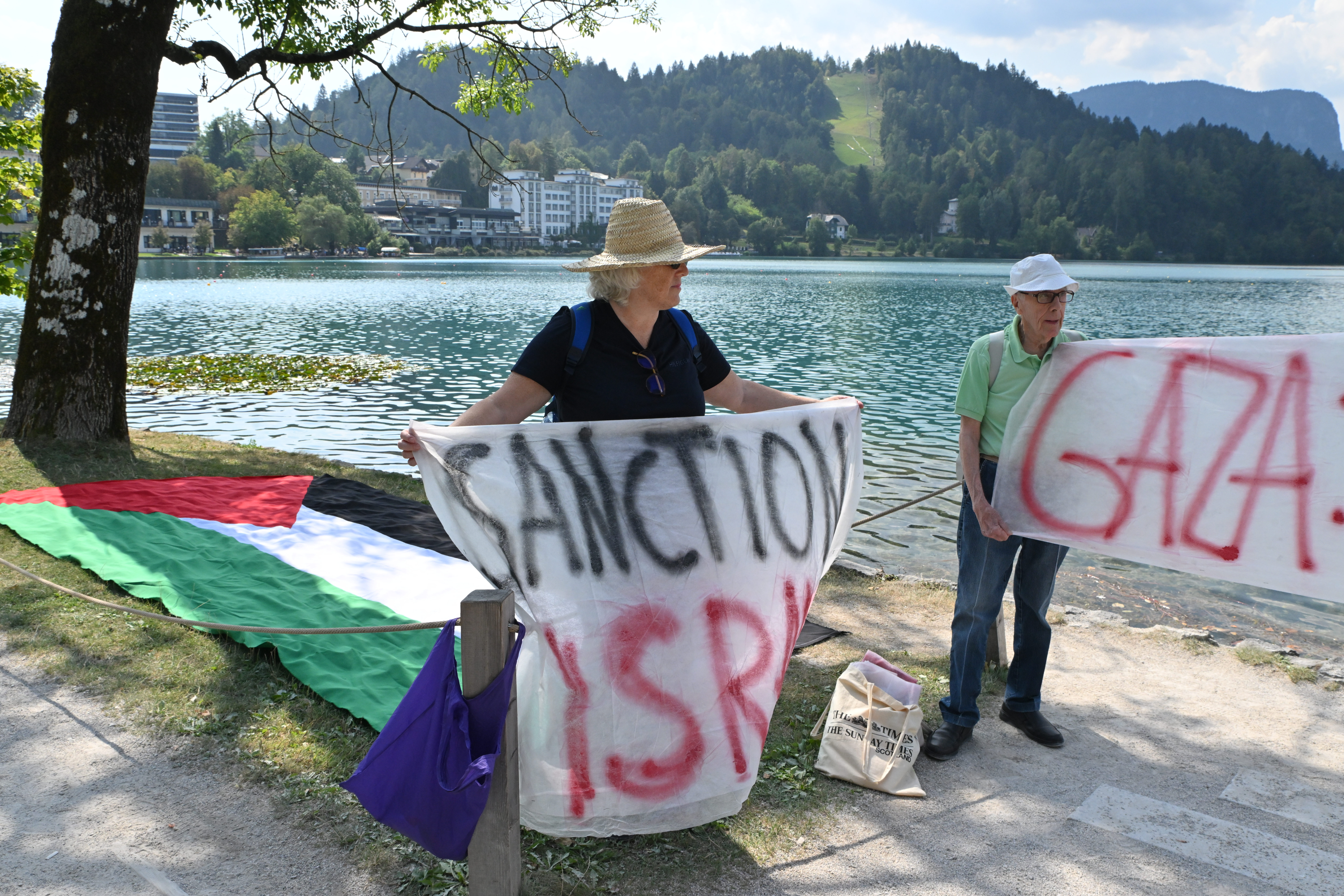 Blejski strateški forum, BSF, protest, Palestina, Gaza