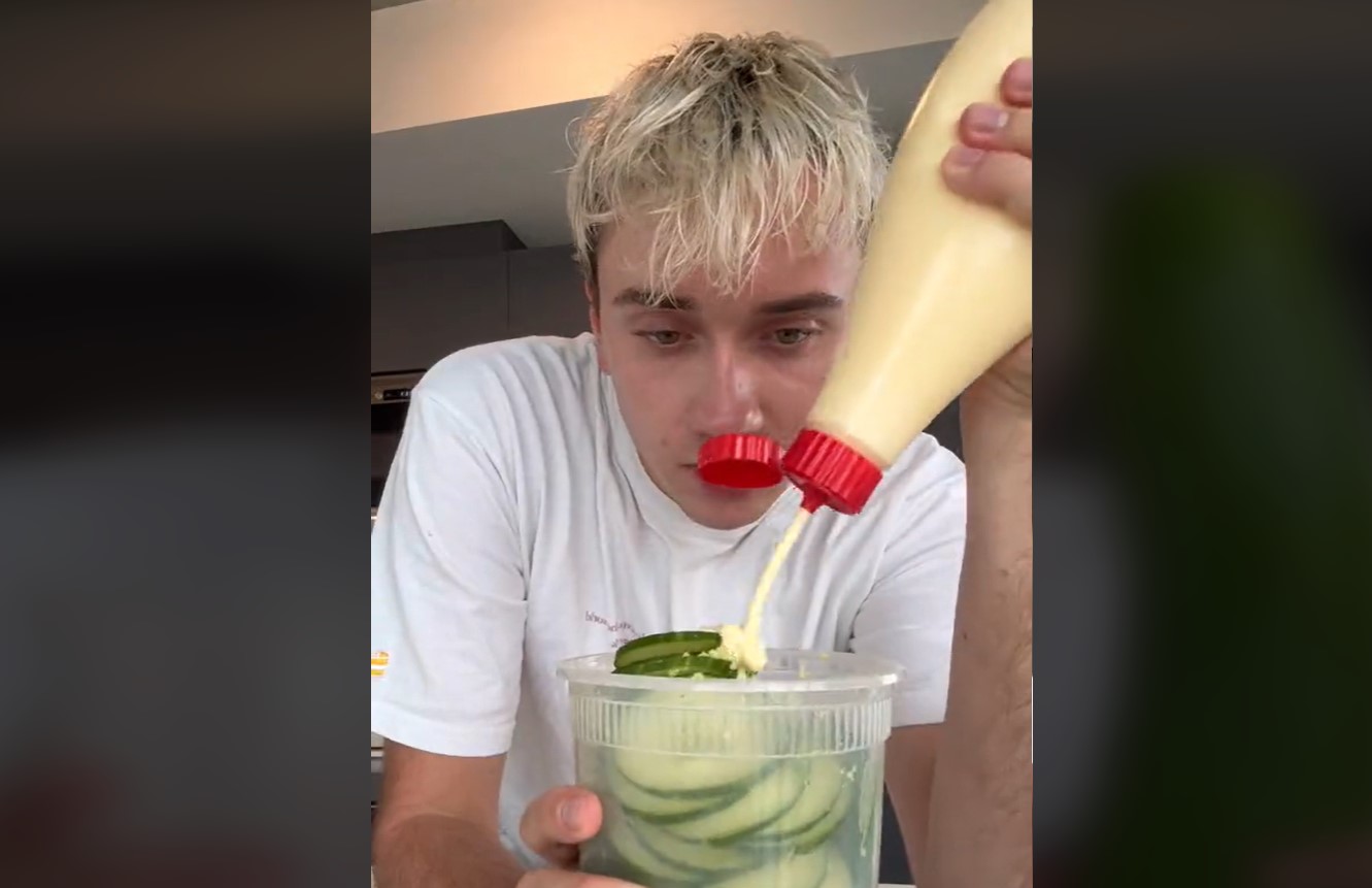 Logan Mofit, Tiktok, kumare, viralno , recepti, kulinarika