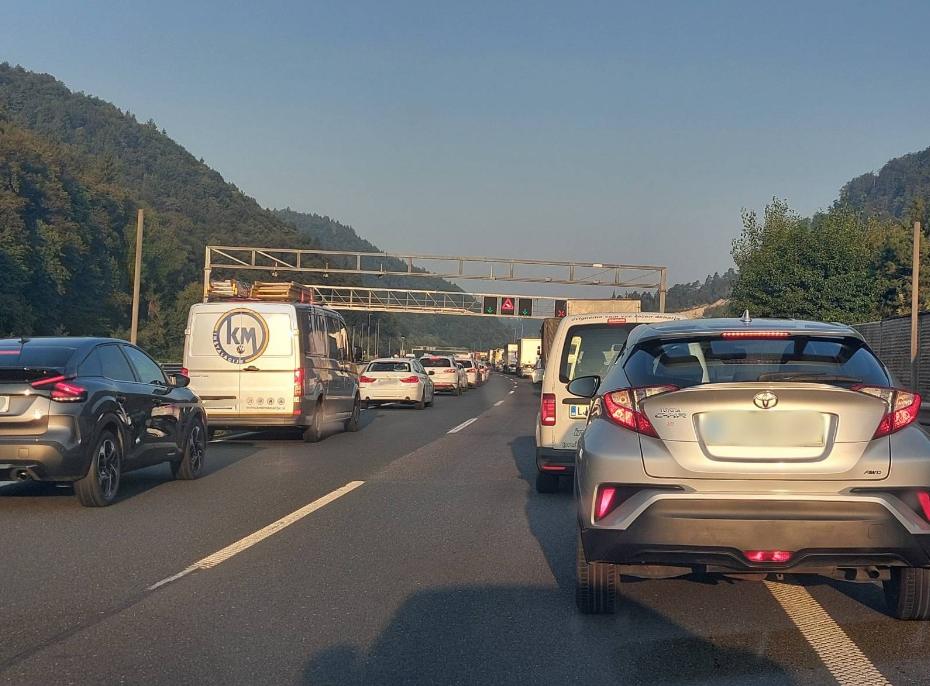 KOLONA, ZASTOJ, ŠTAJERSKA avtocesta