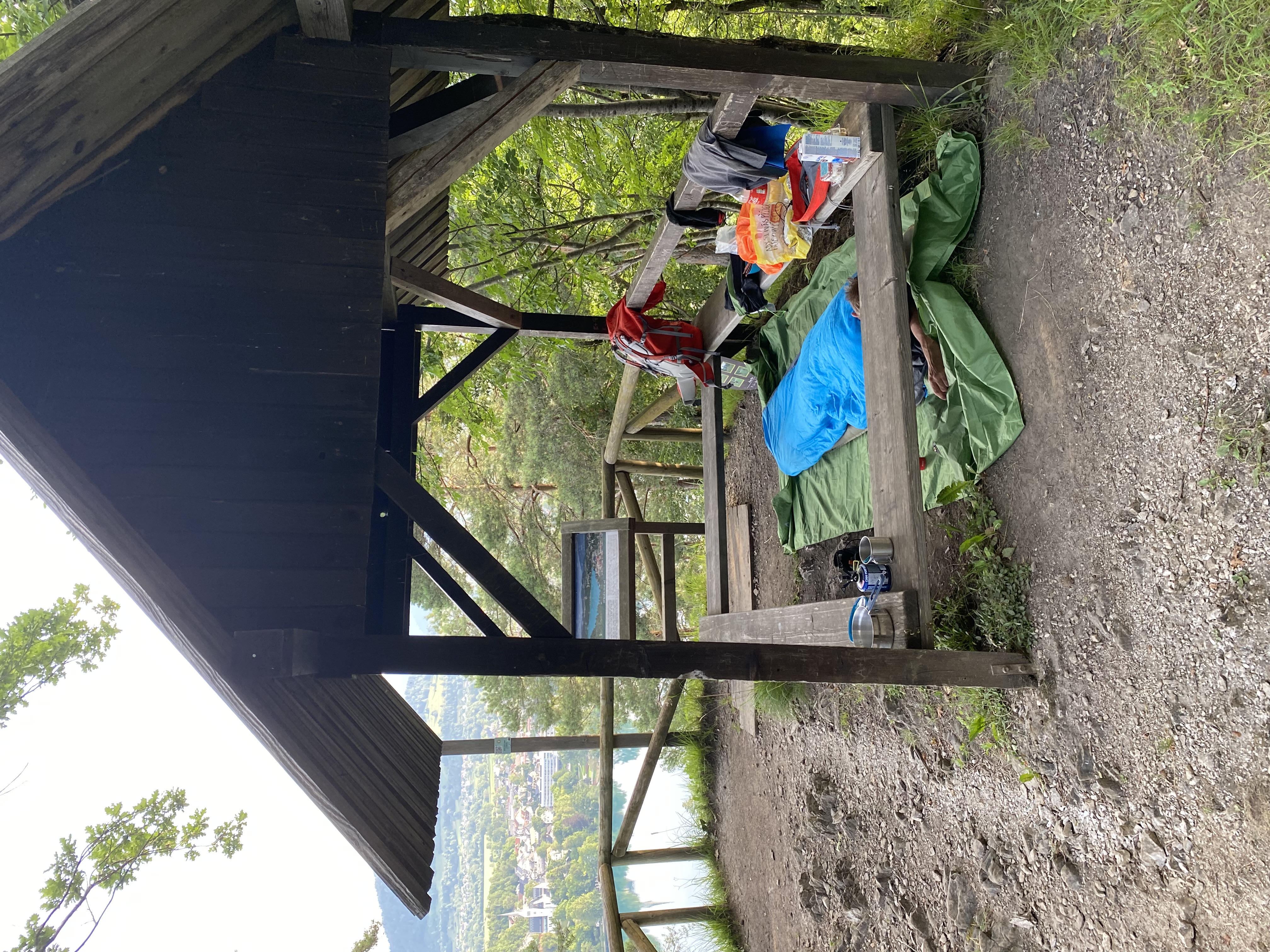 Bled, divje kampiranje