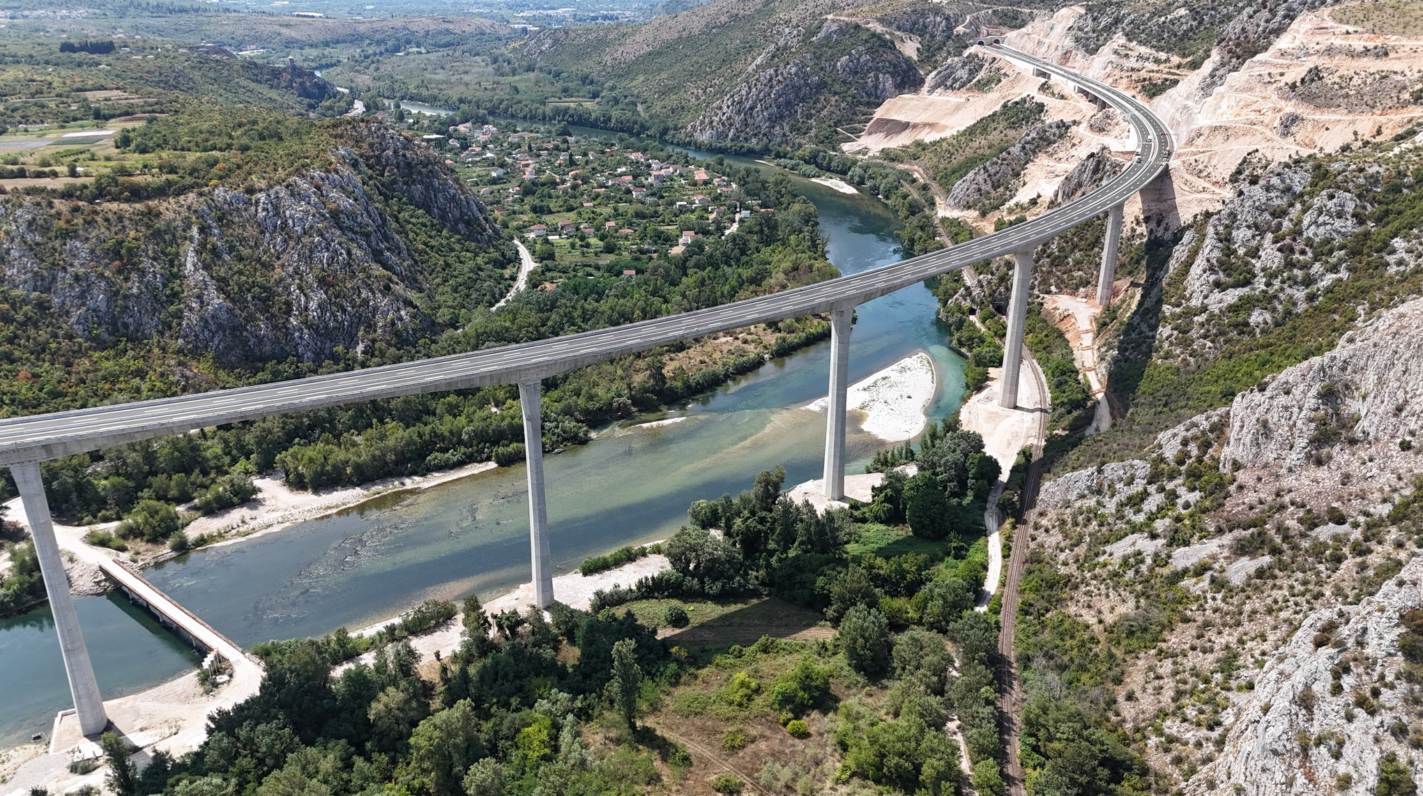 most Hercegovina, BiH, Neretva