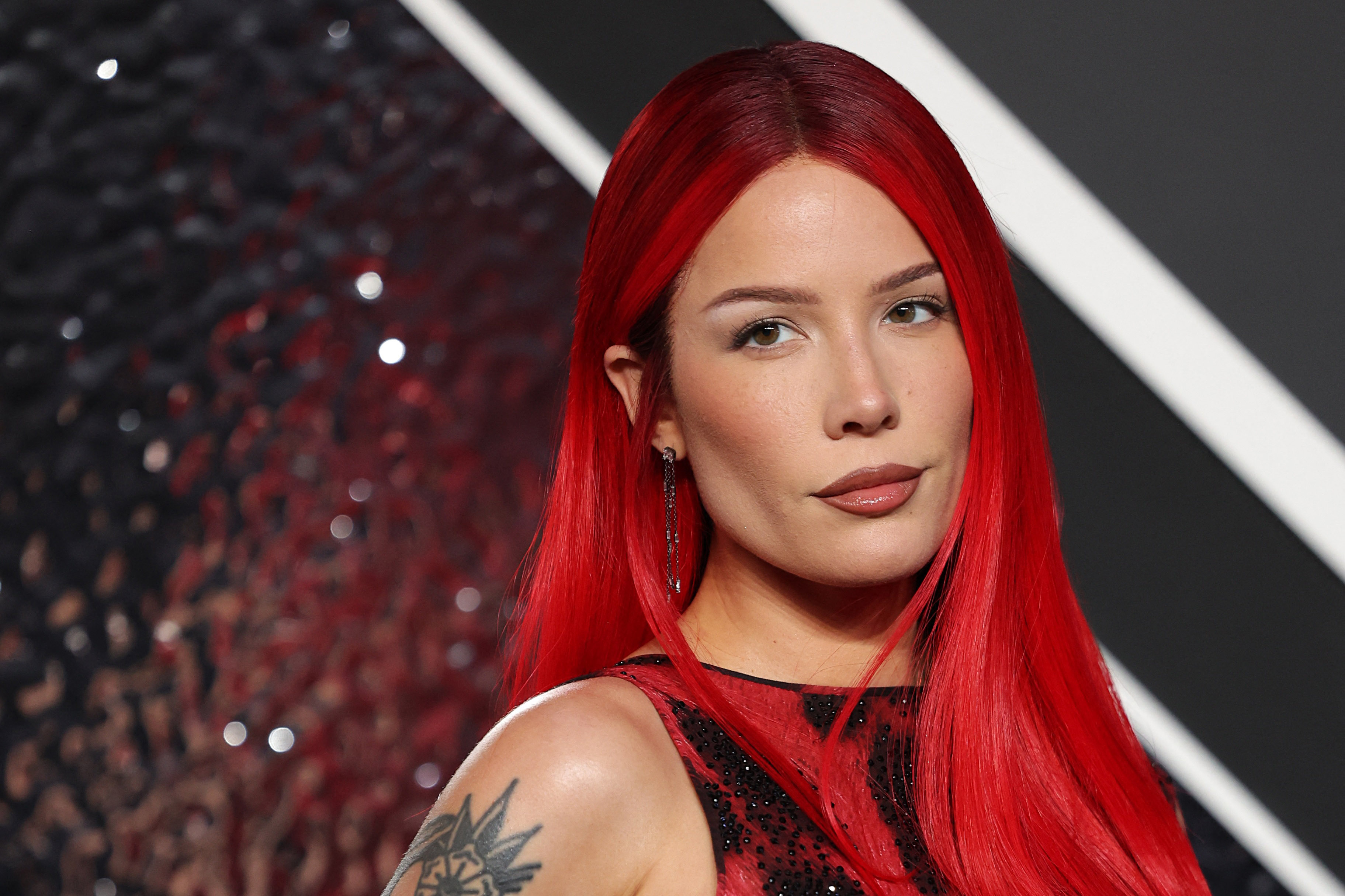 Halsey (Foto: Andrew Kelly/REUTERS)