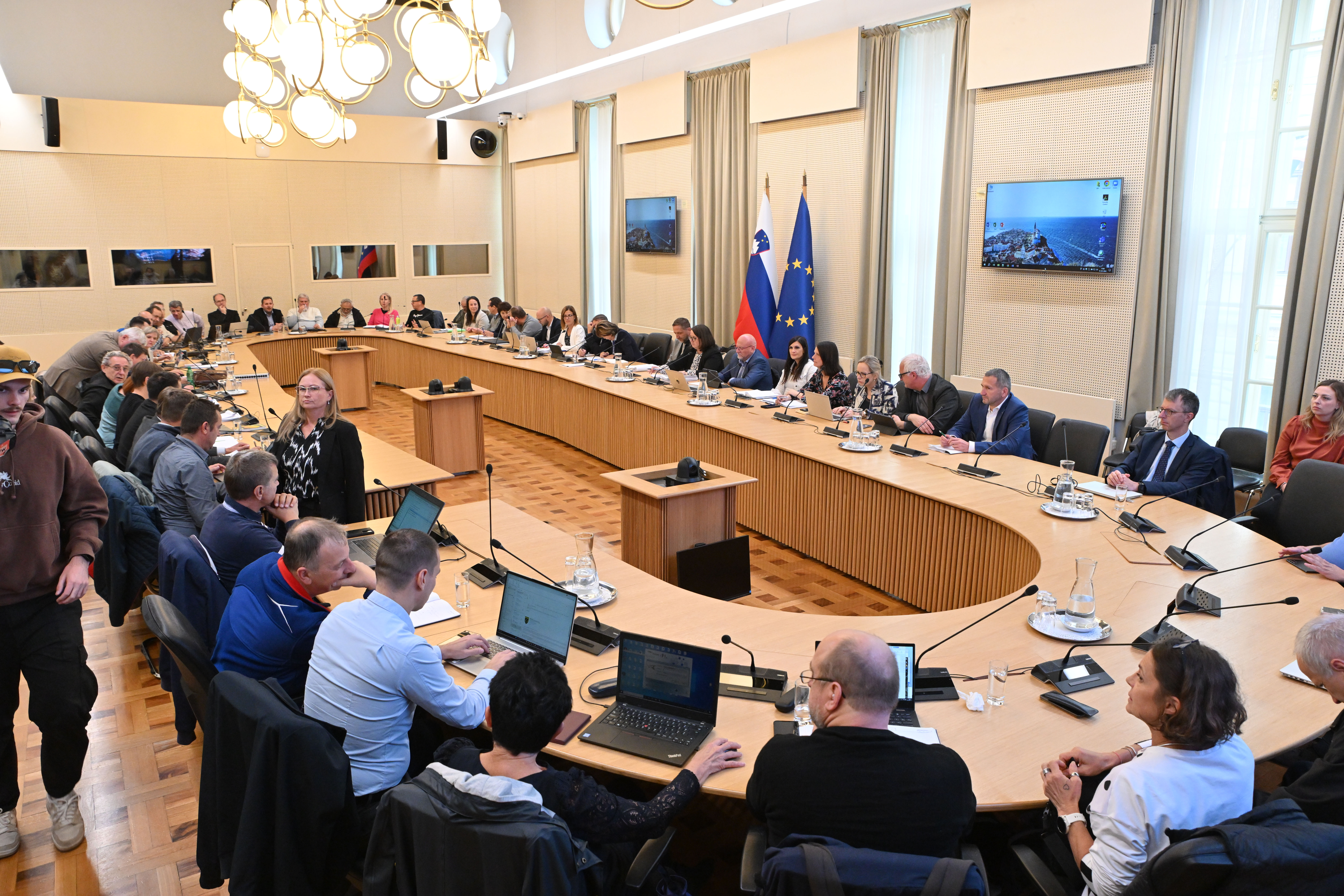 Sestanek Sindikati Vlada