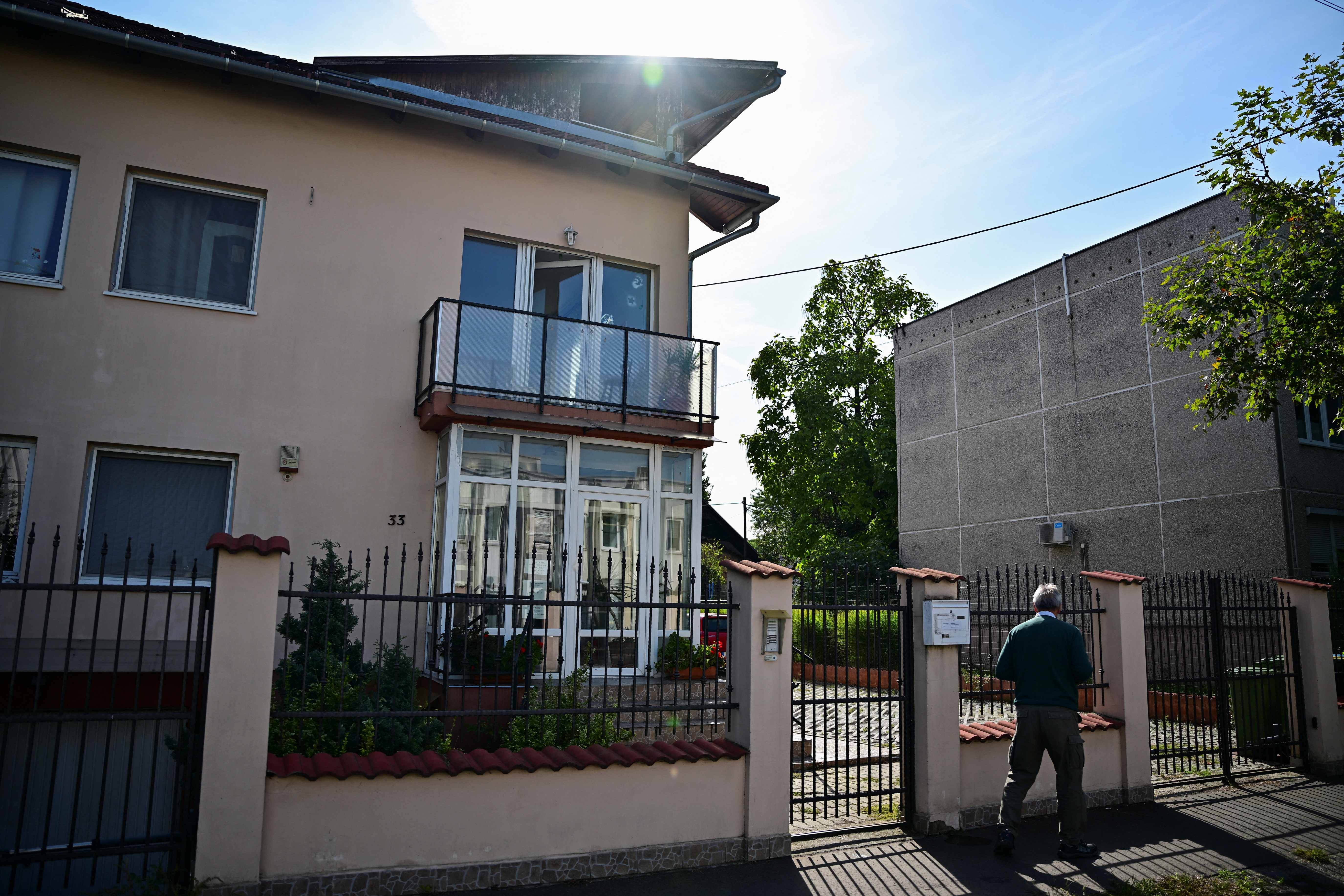 pozivniki, libanon, madžarska