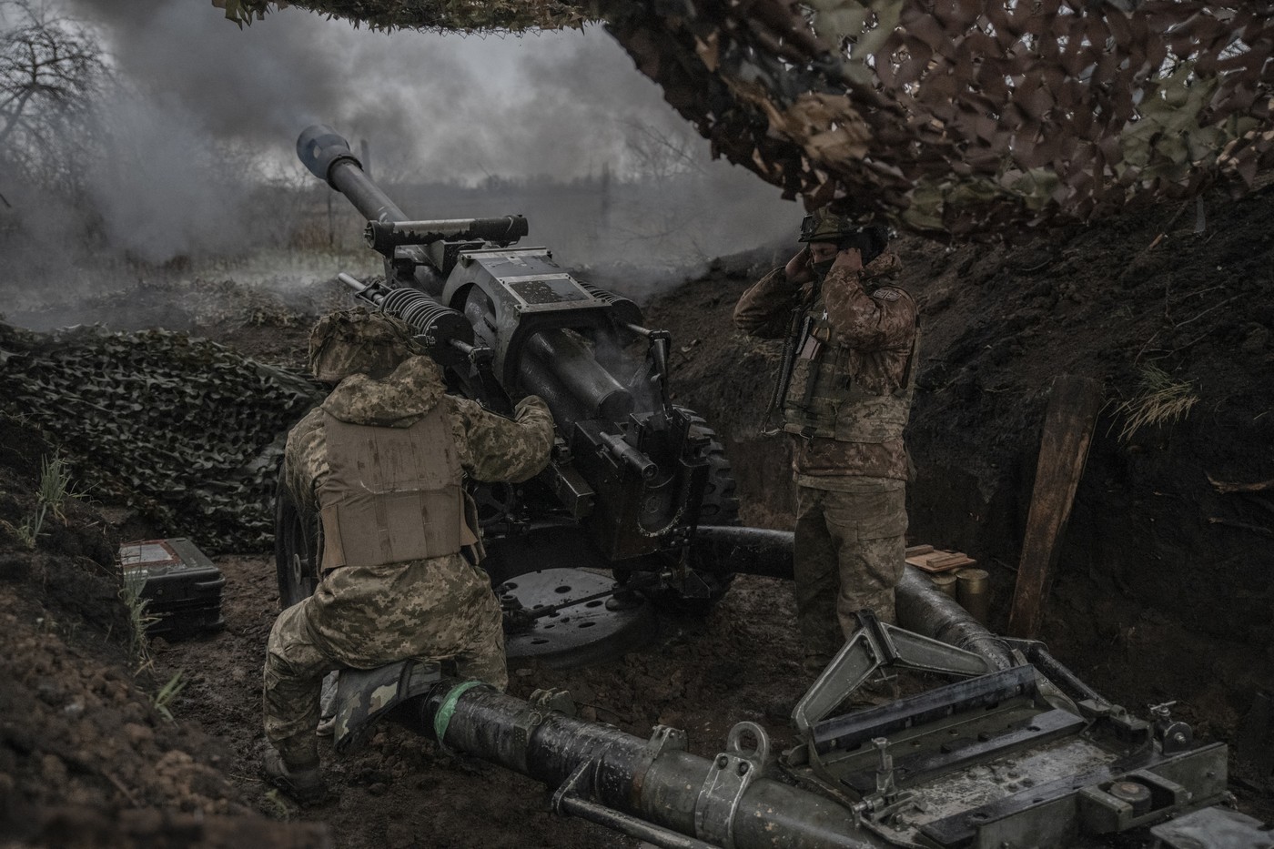 ukrajinska vojska, vojna v ukrajini, topništvo