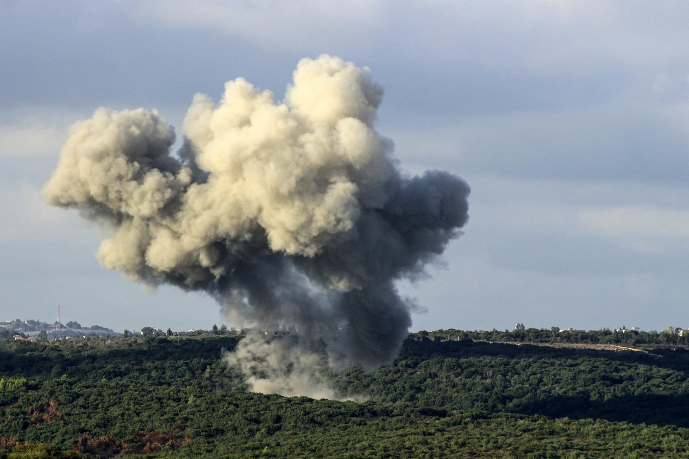 Libanon, Izrael, napad