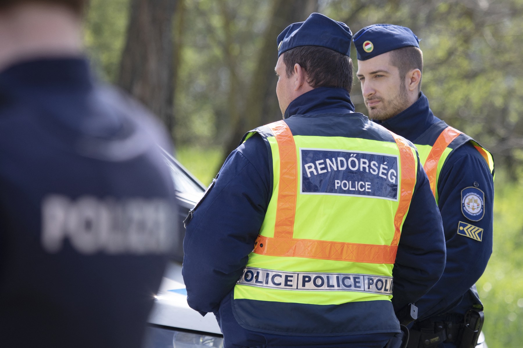 madžarska policija, avstrijska policija