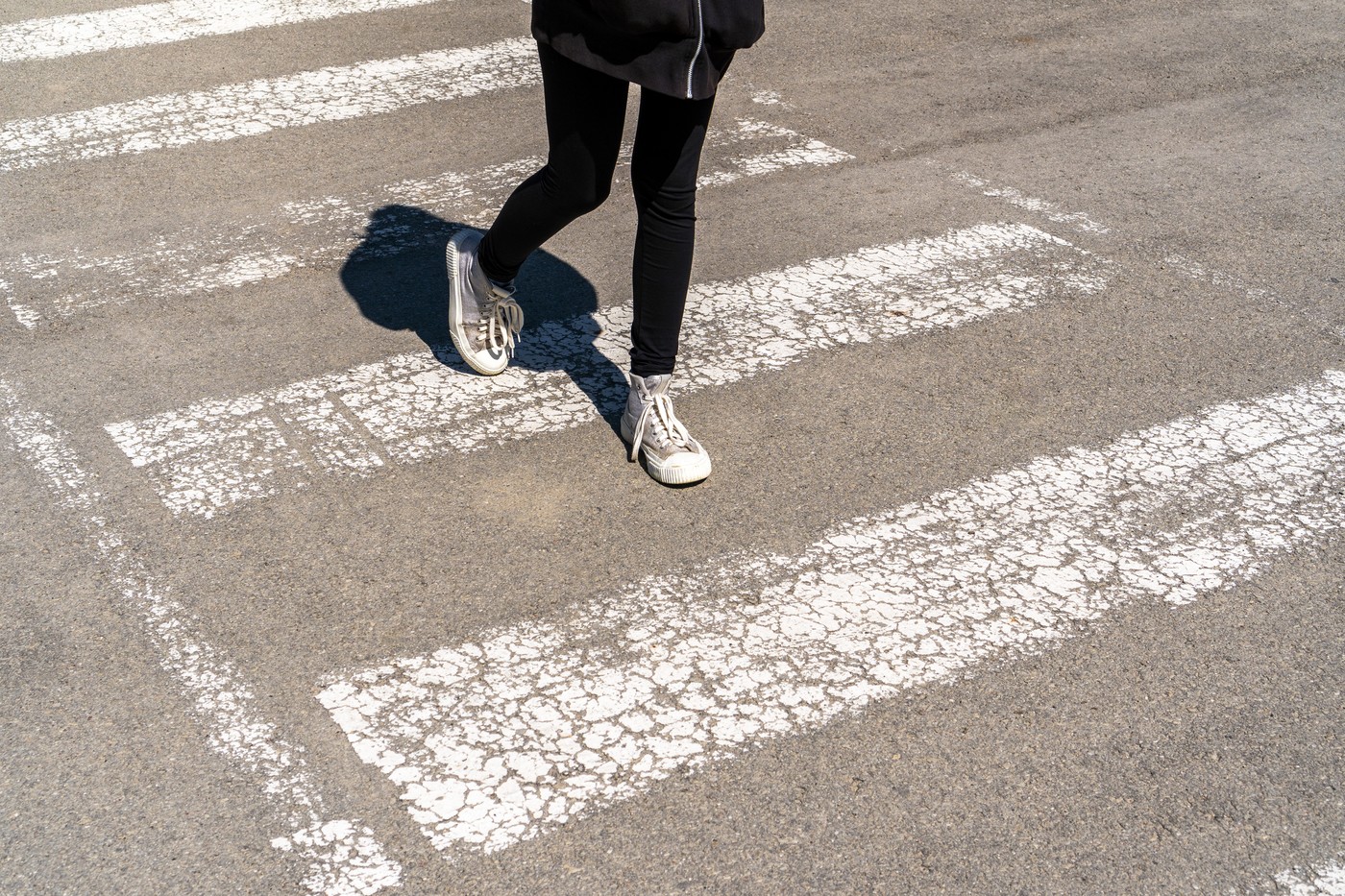 peška, prehod za pešce, prečkanje ceste