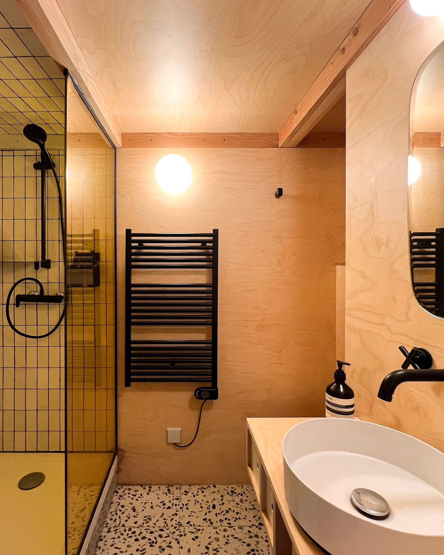 stanovanje, pariz, garsonjera