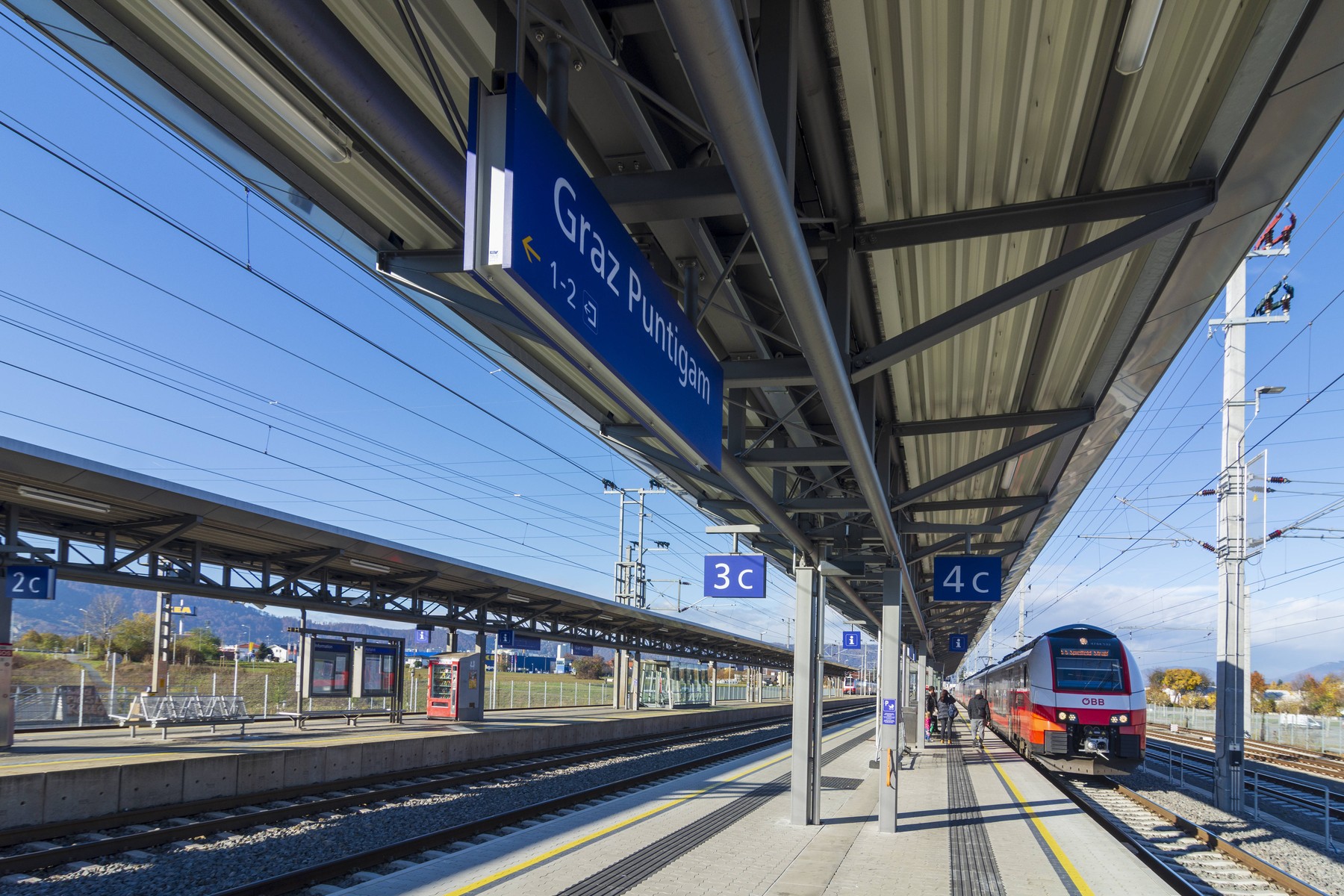 gradec, železniška postaja