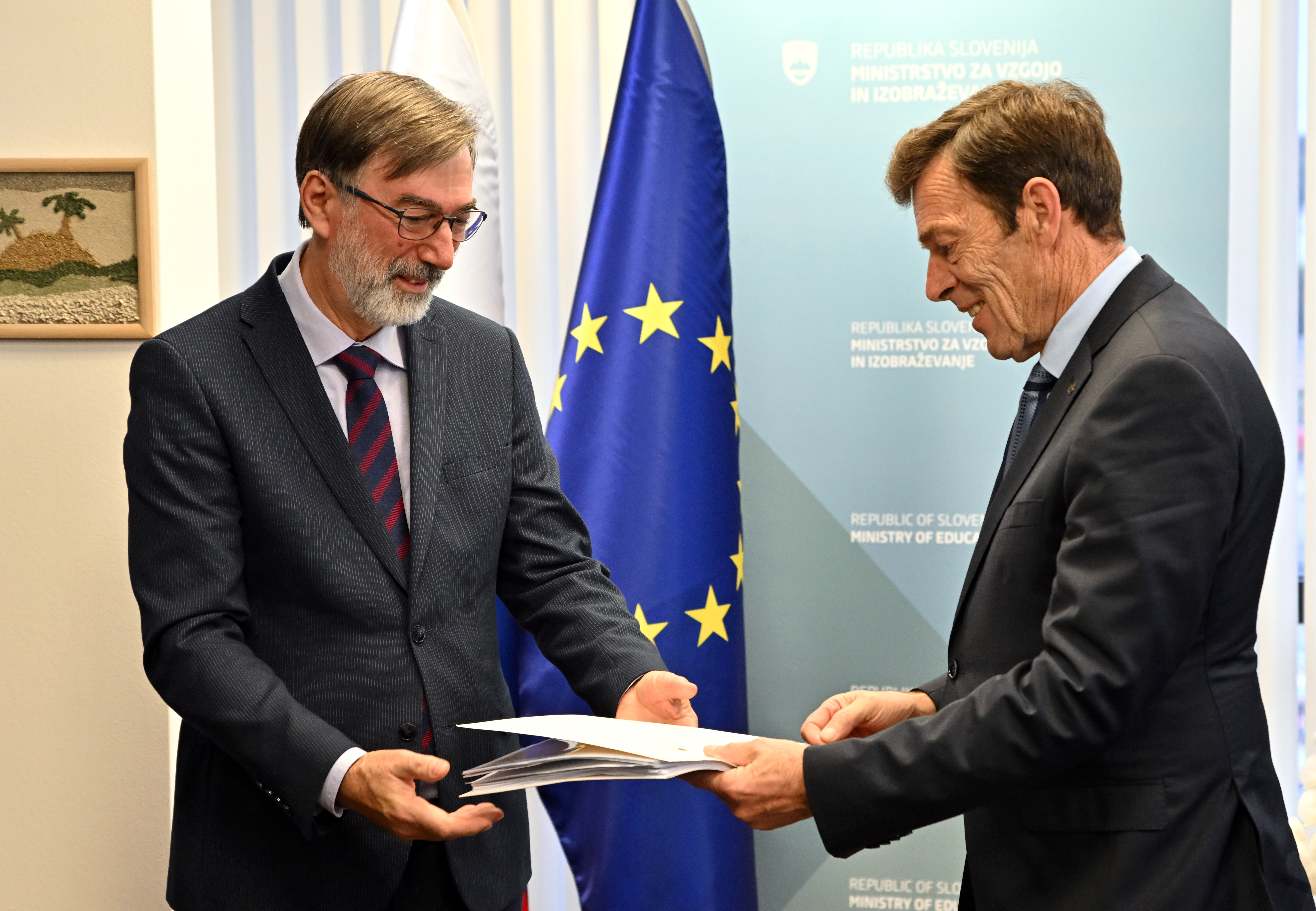 vinko logaj, darjo felda, primopredaja poslov, prevzem poslov