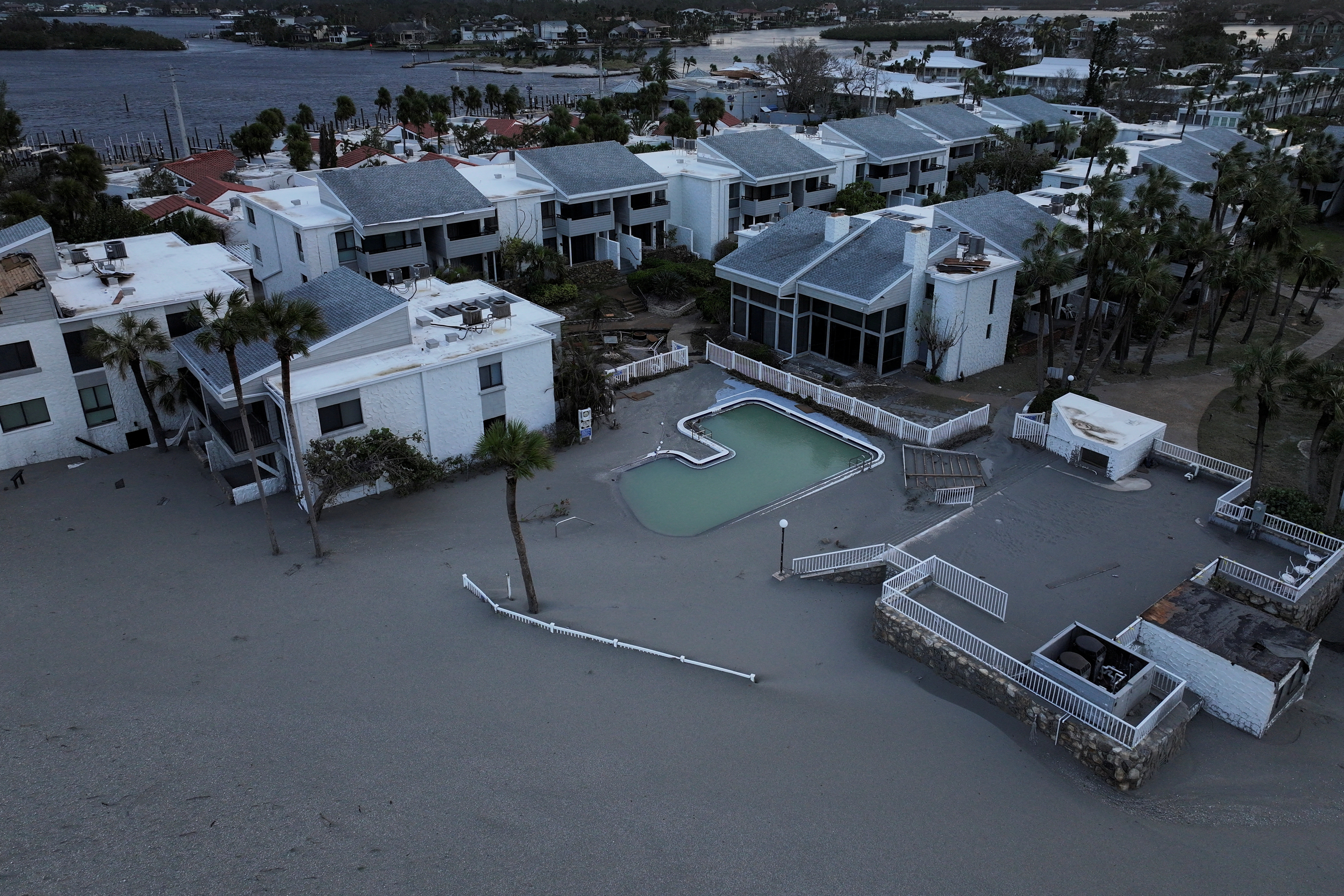 orkan Milton, florida, škoda