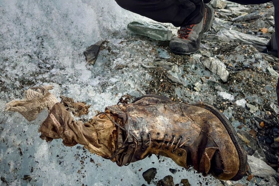 stopalo, mount everest