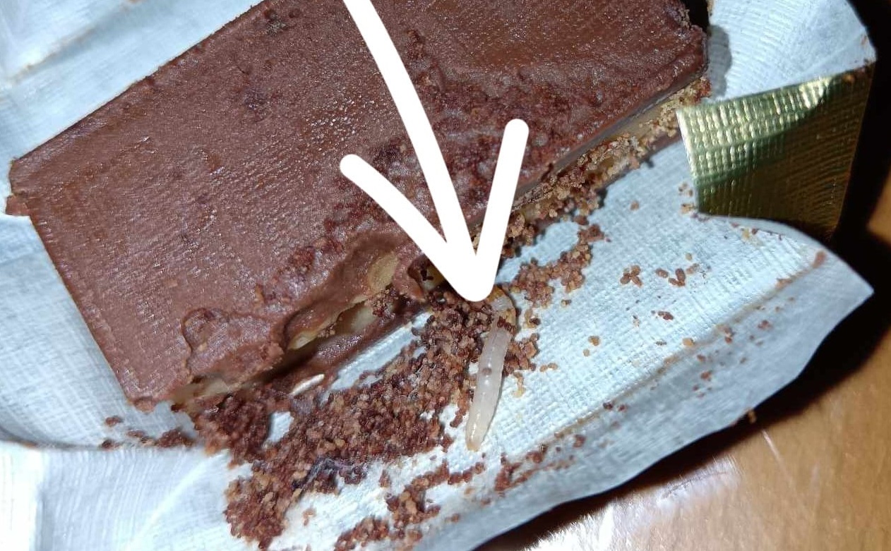 bajadera, kraš, črvi