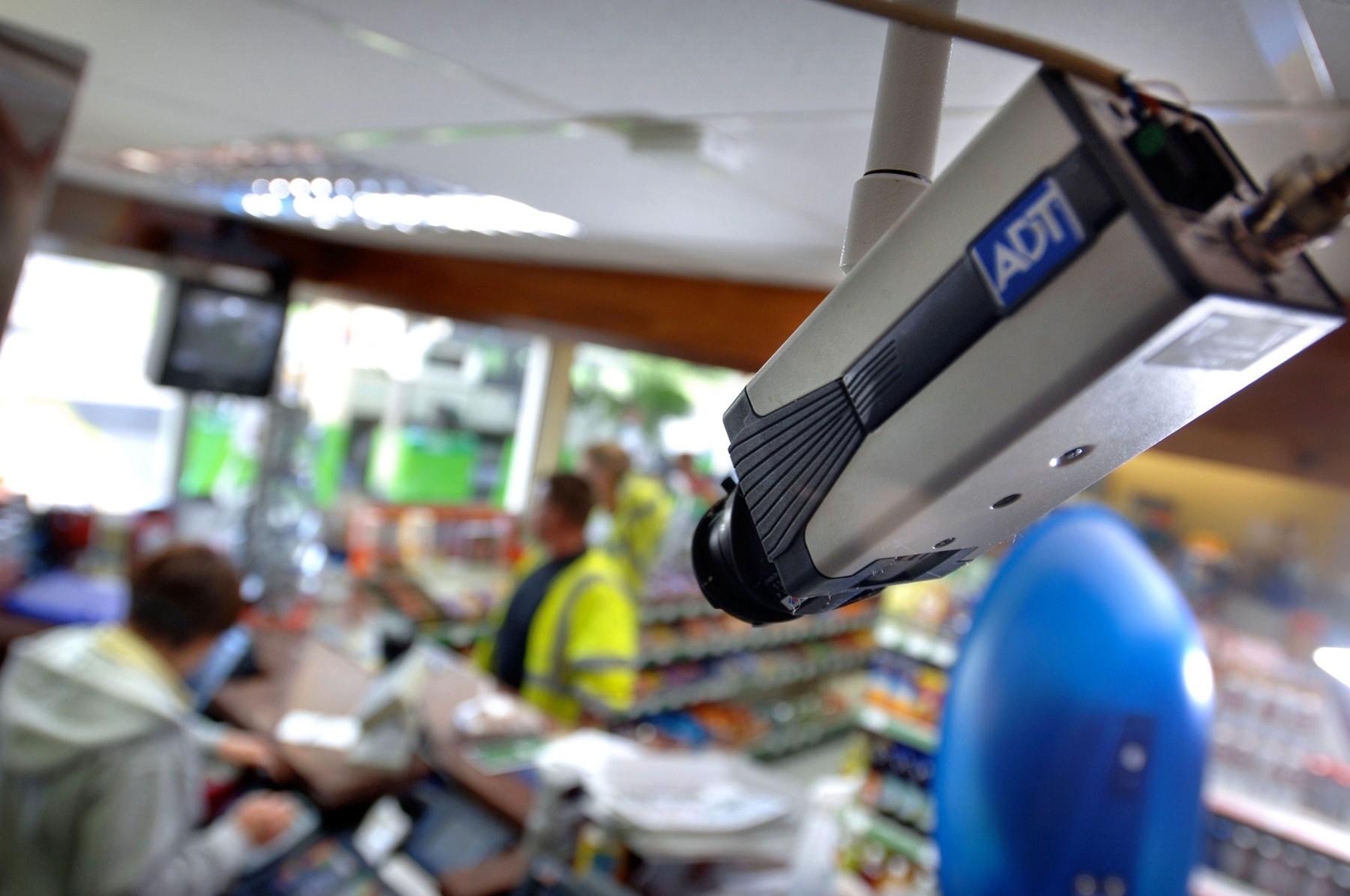 varnostne kamere, bencinski servis, kamera