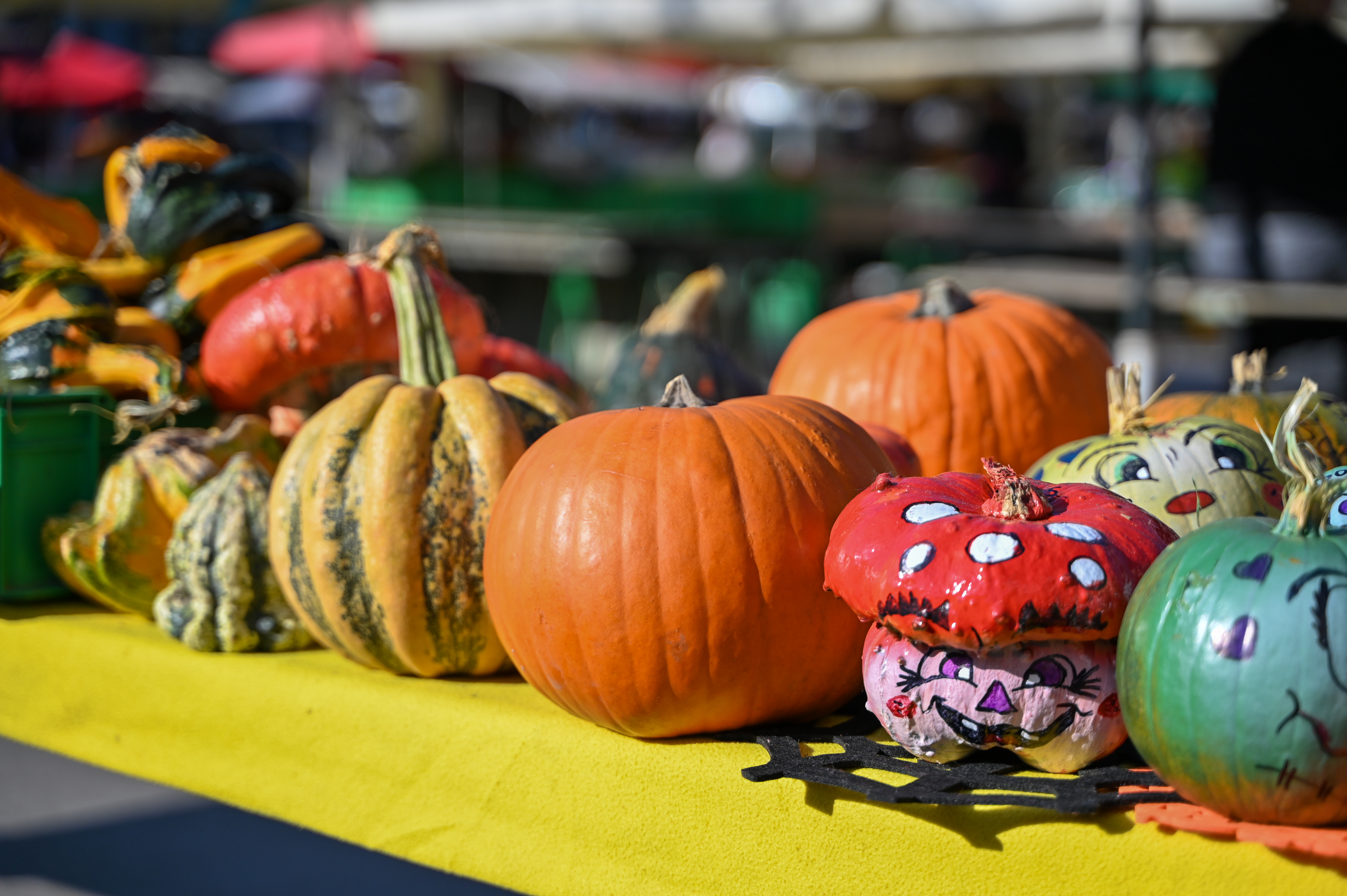 buče, noč čarovnic