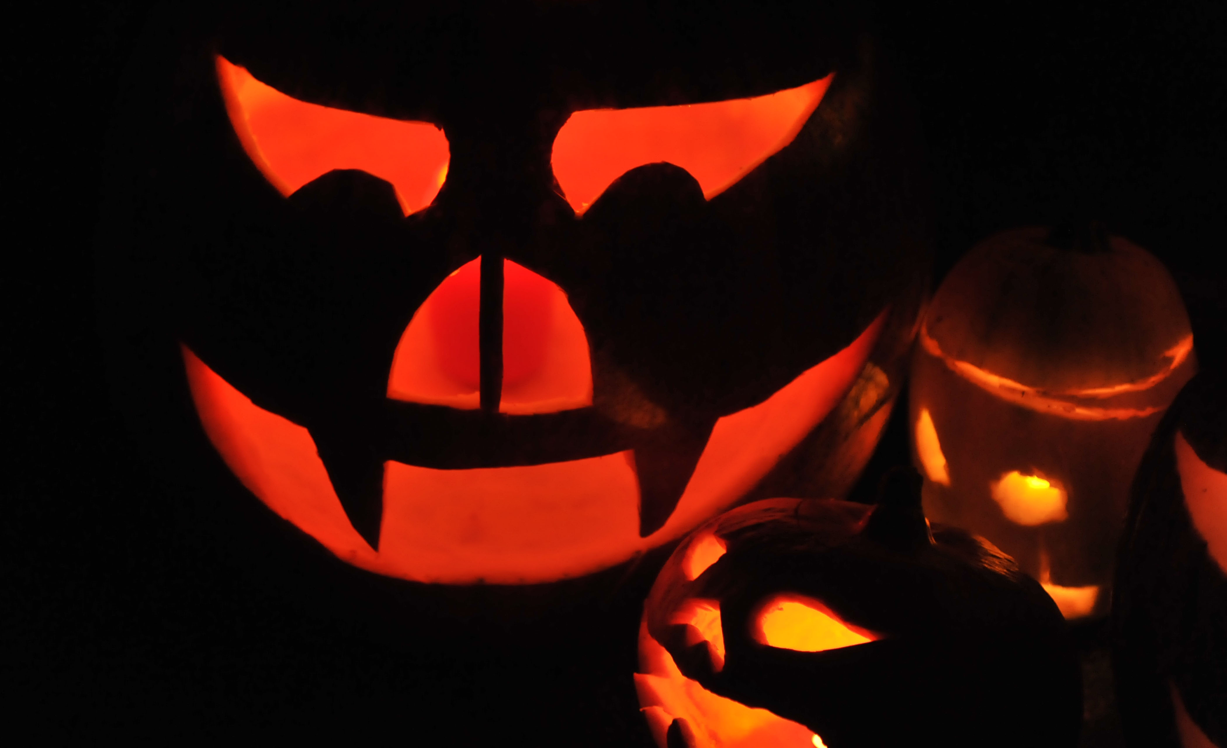 buče, noč čarovnic