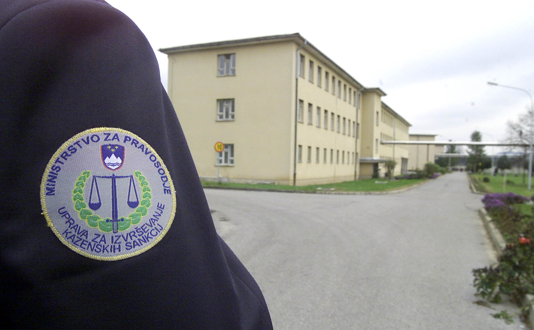 zapor, pravosodni policist