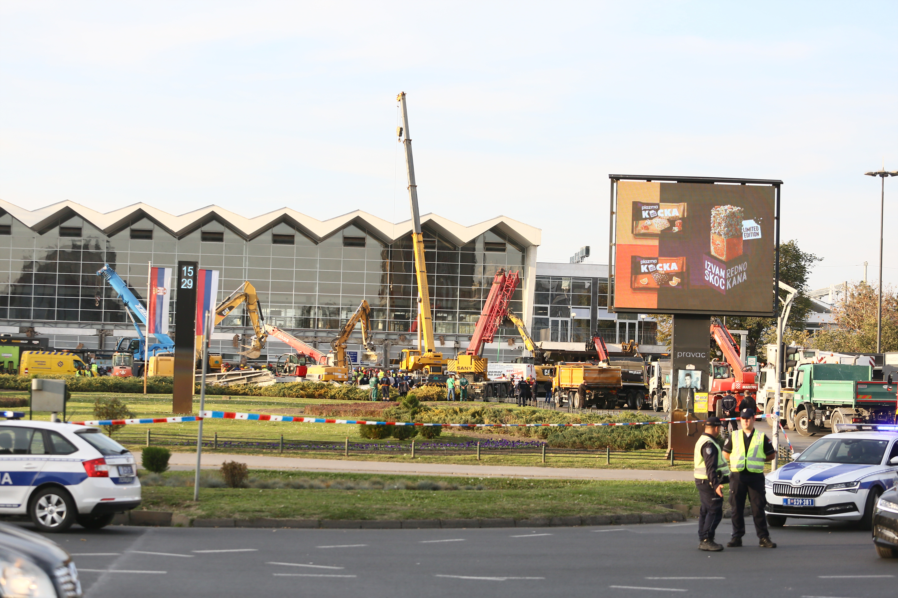 Novi Sad, policija, reševalci