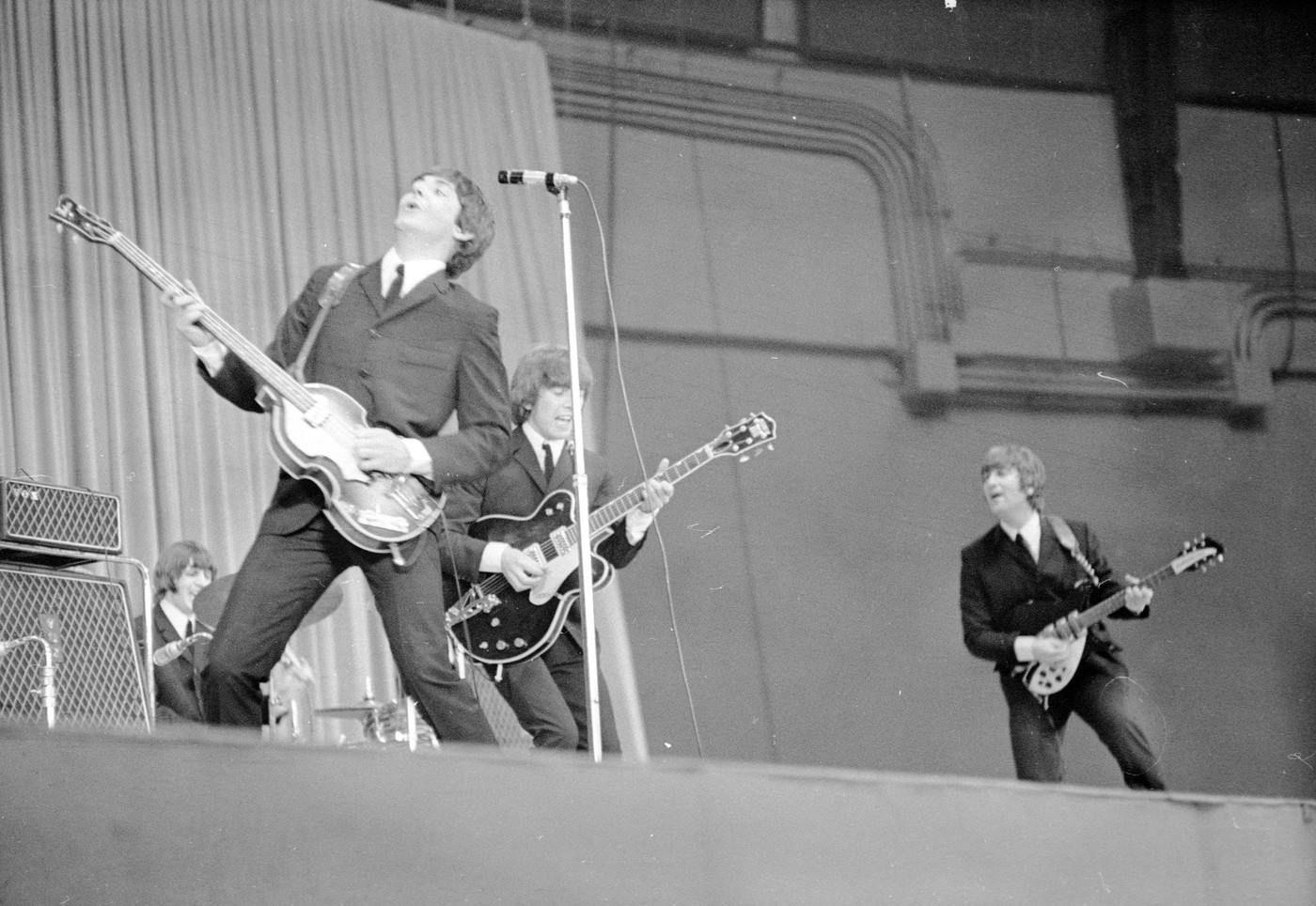 The Beatles leta 1965