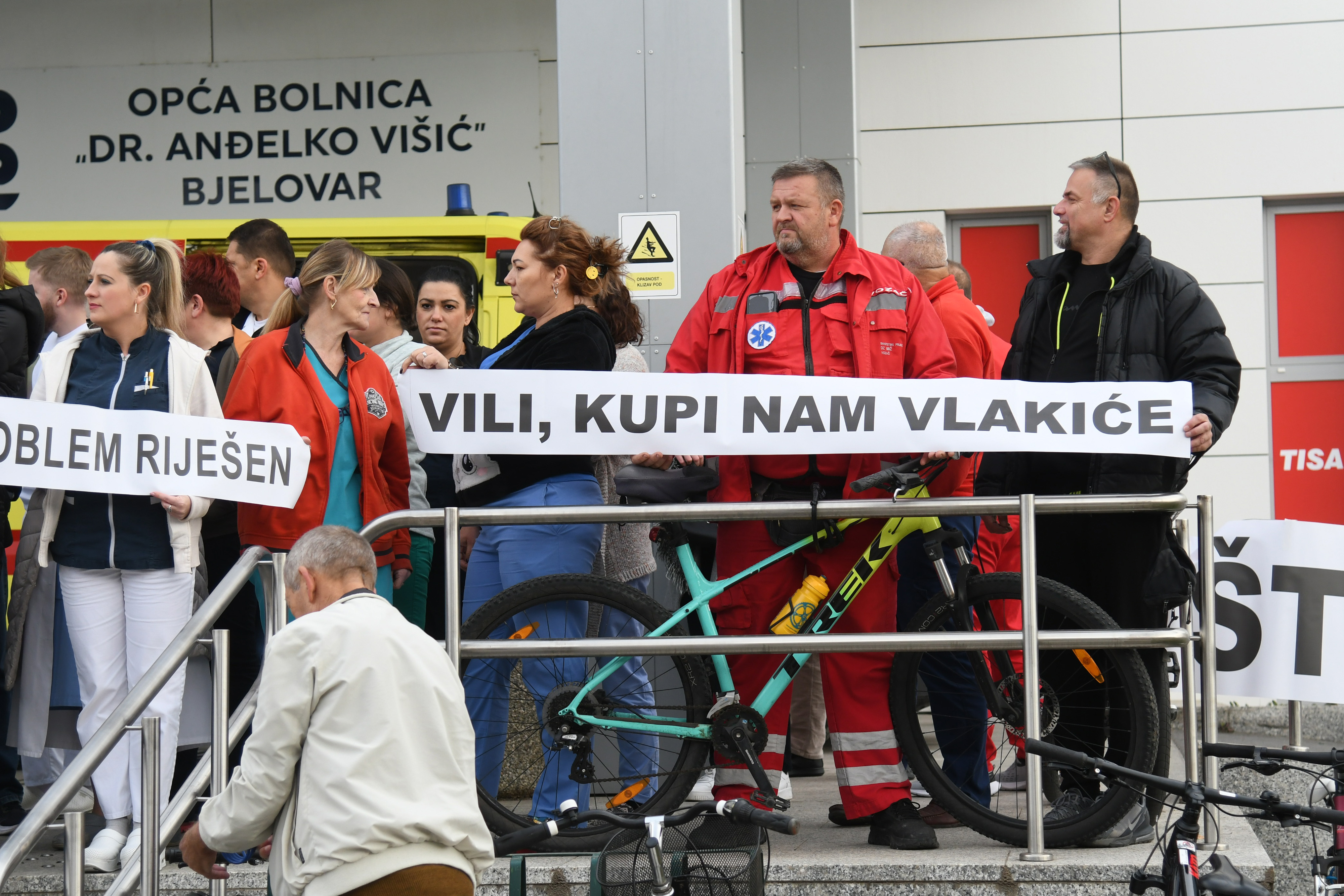 hrvaški zdravstveni delavci, stavka, hrvaška, zdravniki, bela stavka