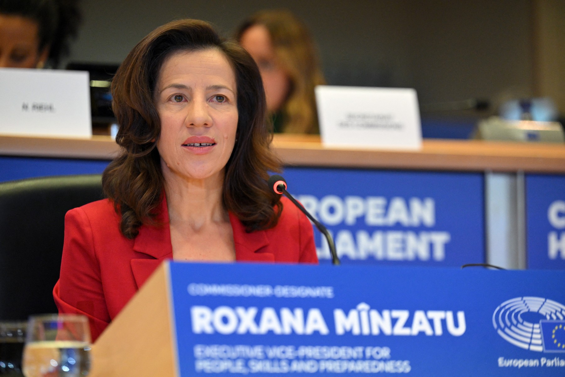 Roxana Mînzatu, Evropska komisija