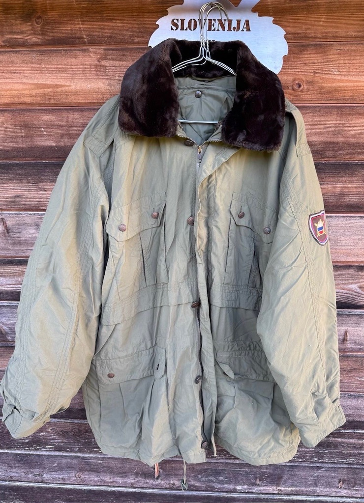 janez janša, dražba, uniforma