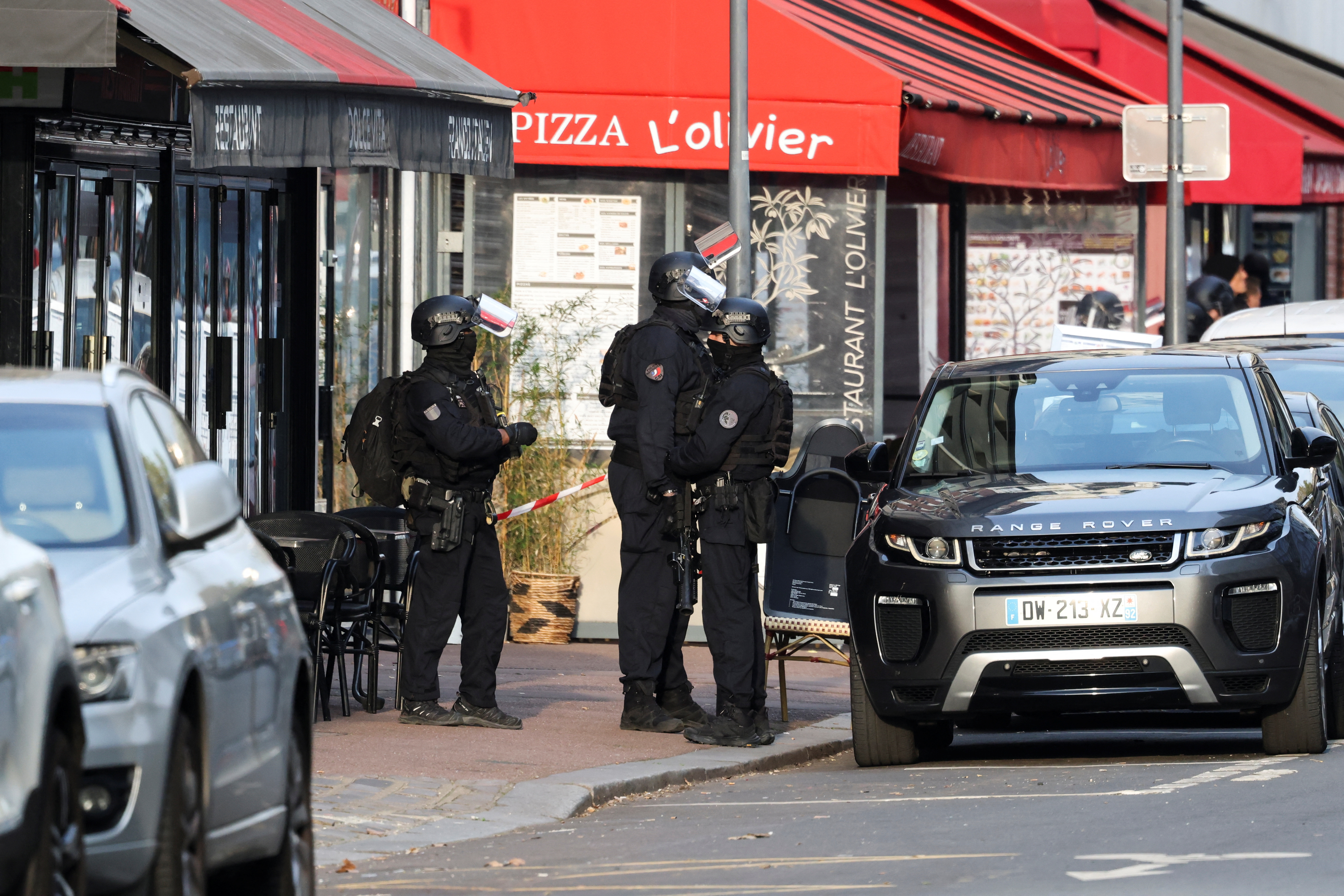 pariz, francija, talci, zajem talcev