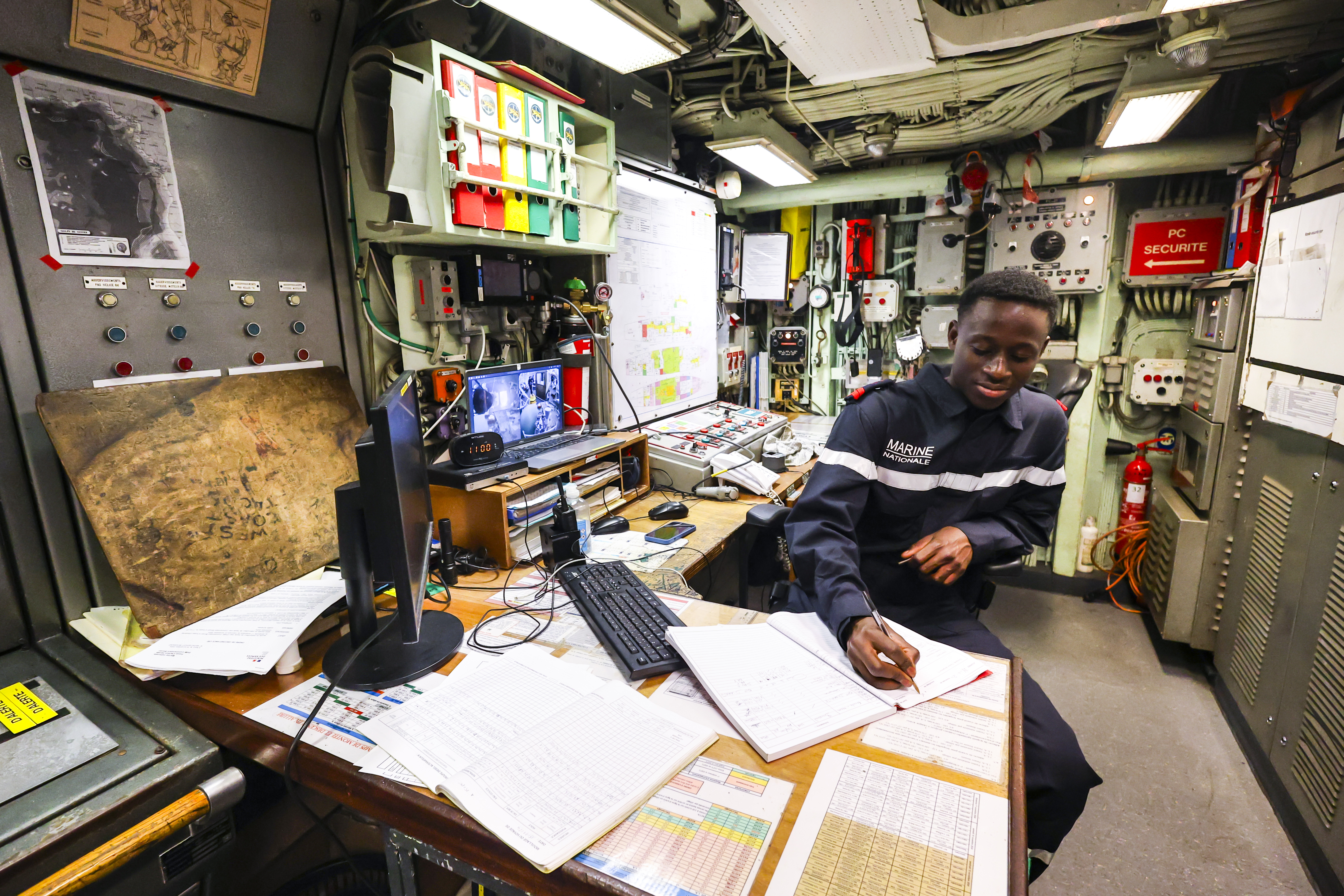 Patruljna ladja francoske mornarice Commandant Bouan (Foto: Tomaž Primožič/F.A.BOBO)