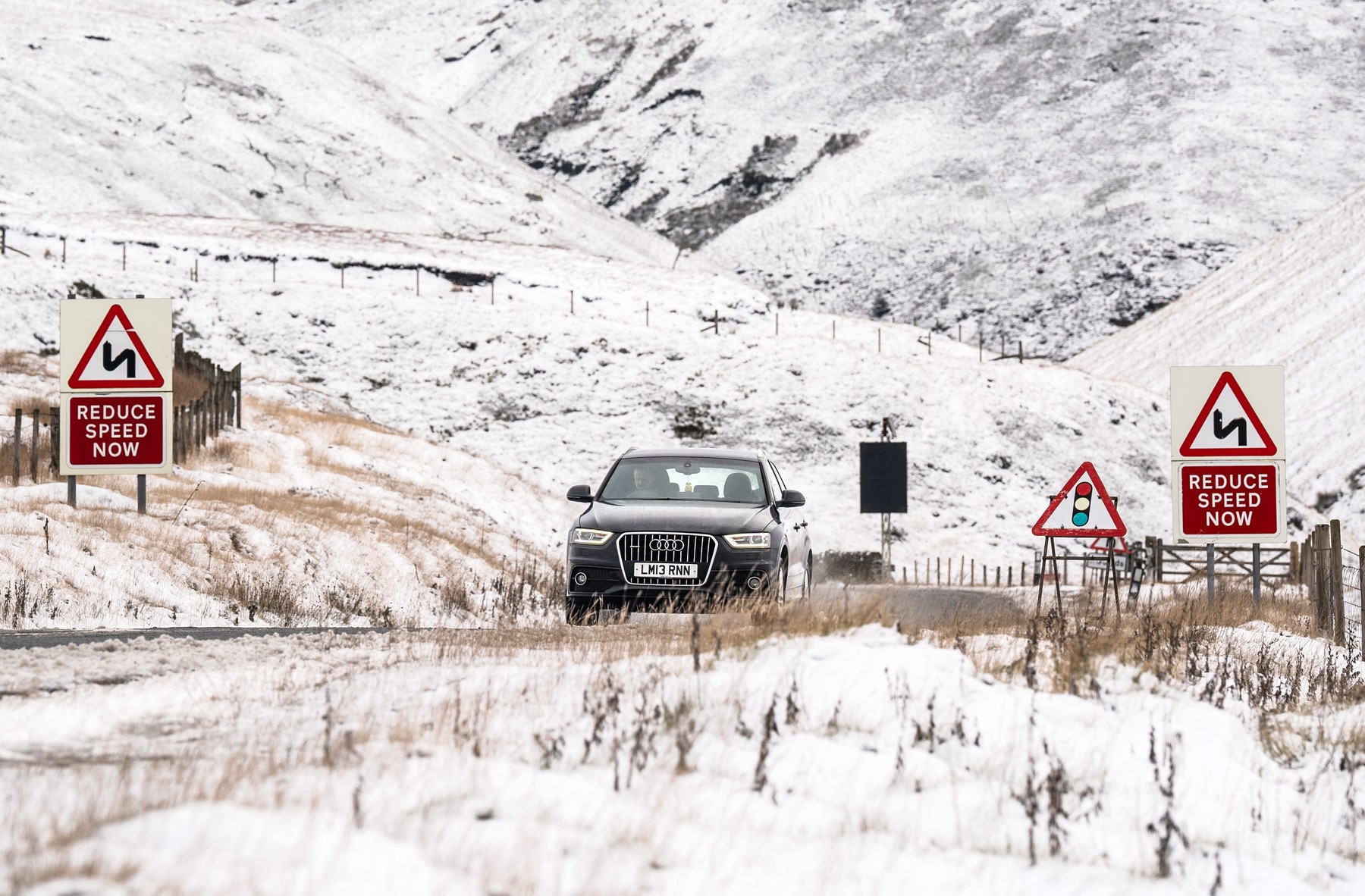 Sneg v Derbyshiru. (Foto: PROFIMEDIA