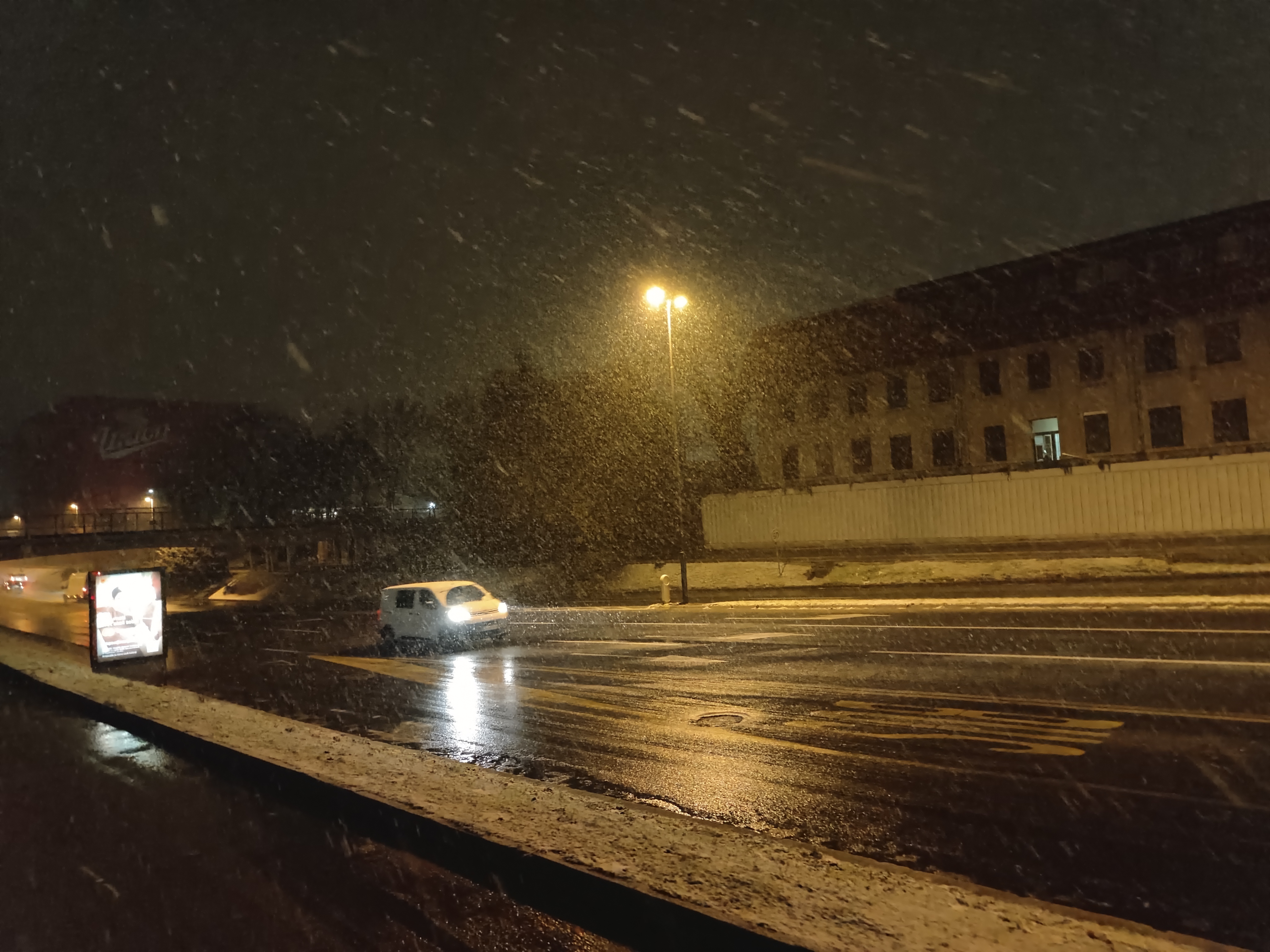 Prvi letošnji sneg, Ljubljana (Foto:  N1)