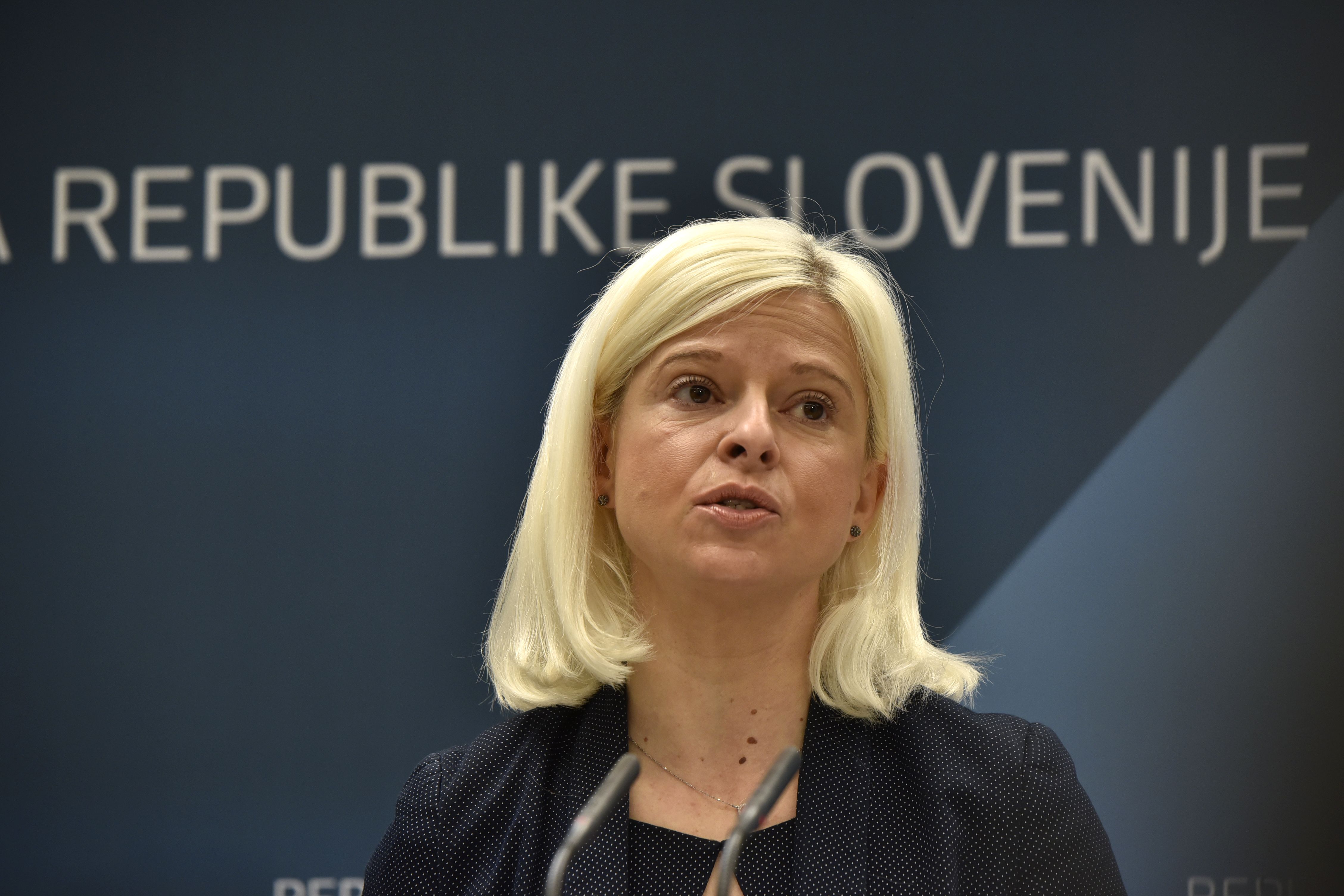 Klampfer Bac Nov konf