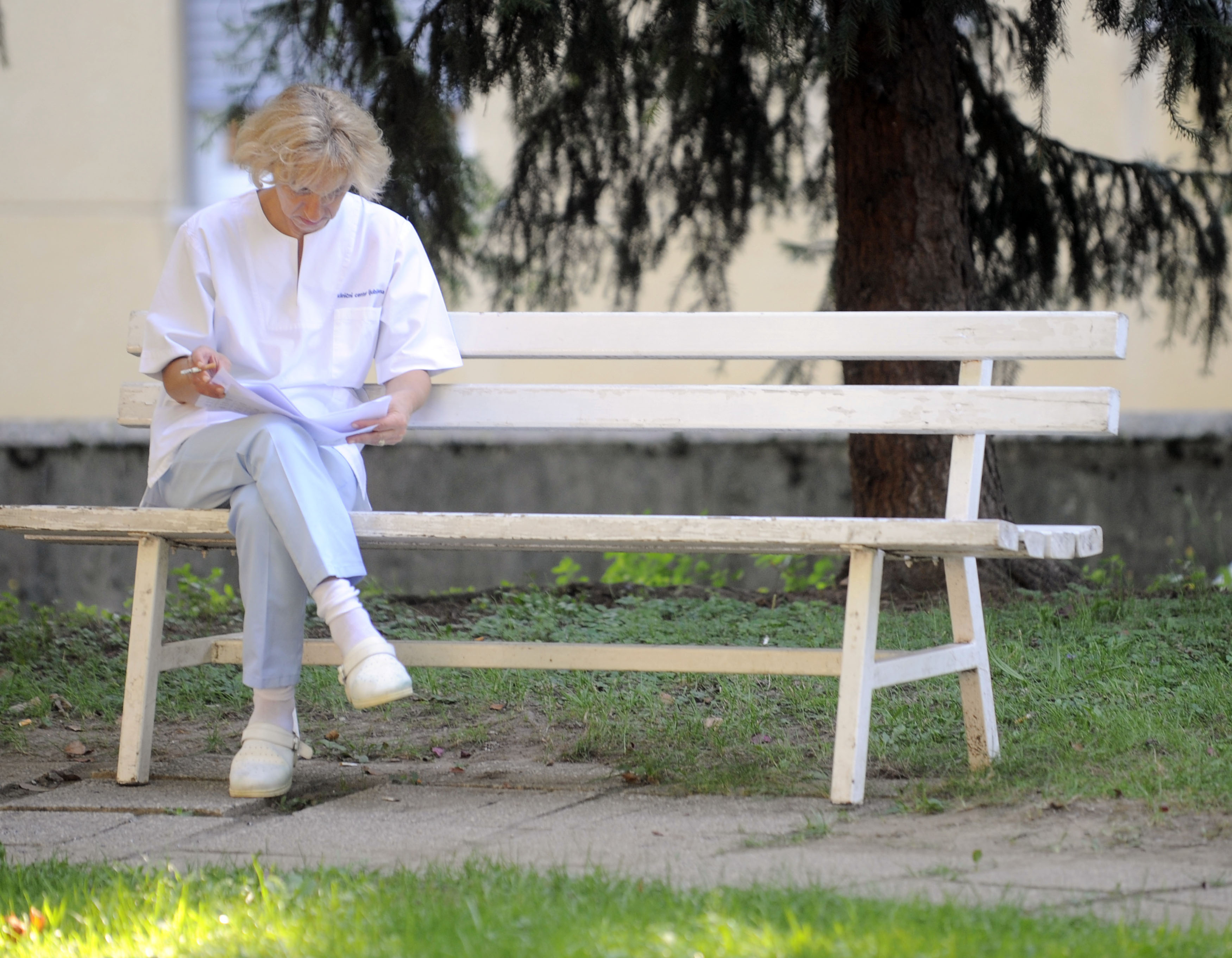 Zdravstveni kader, medicina, osebje, zaposleni