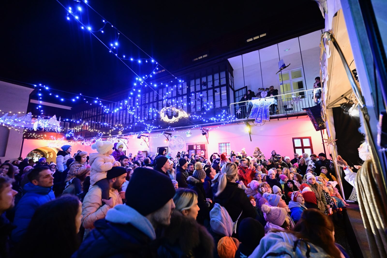 prižig lučk, maribor