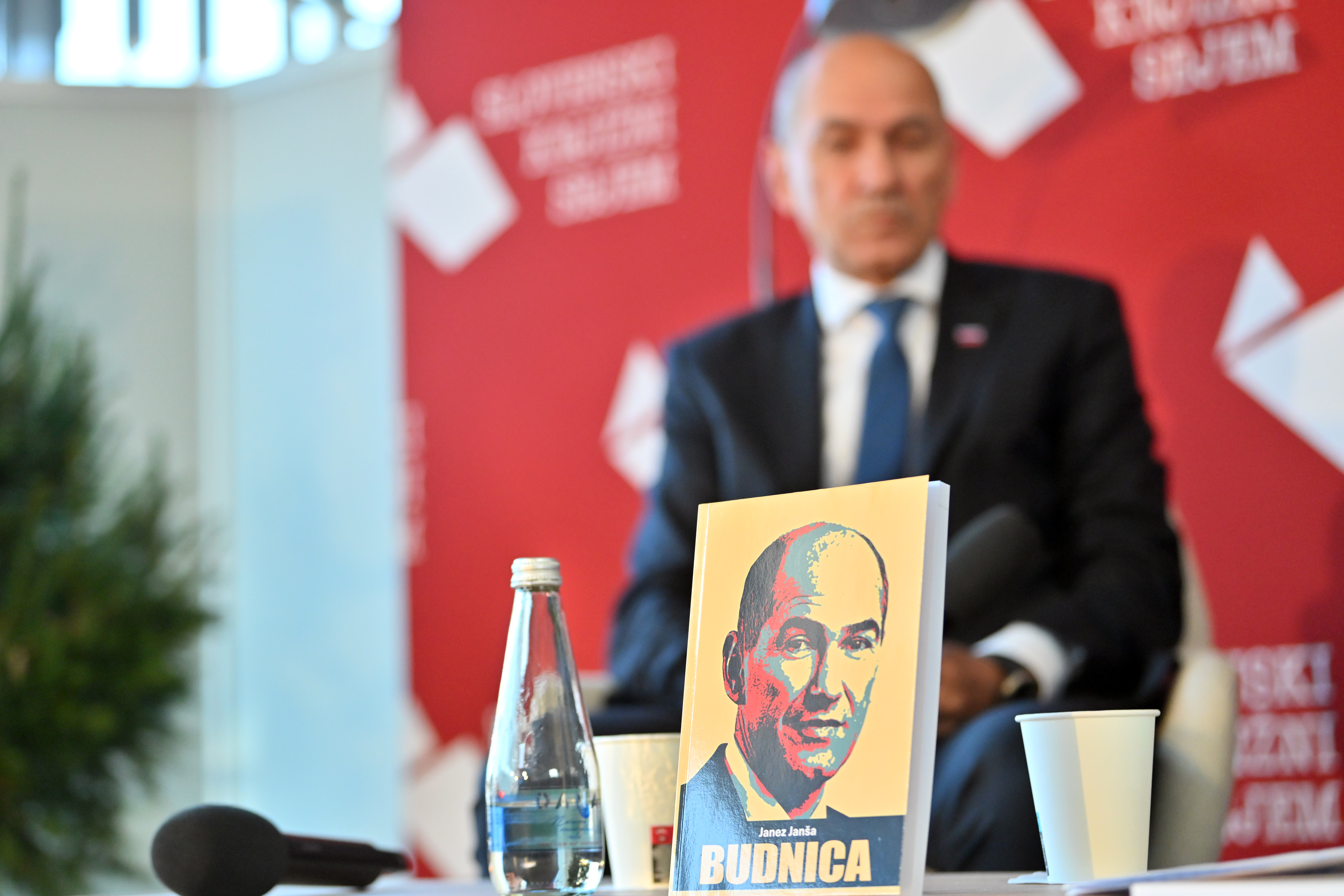 Janez Janša, Budnica