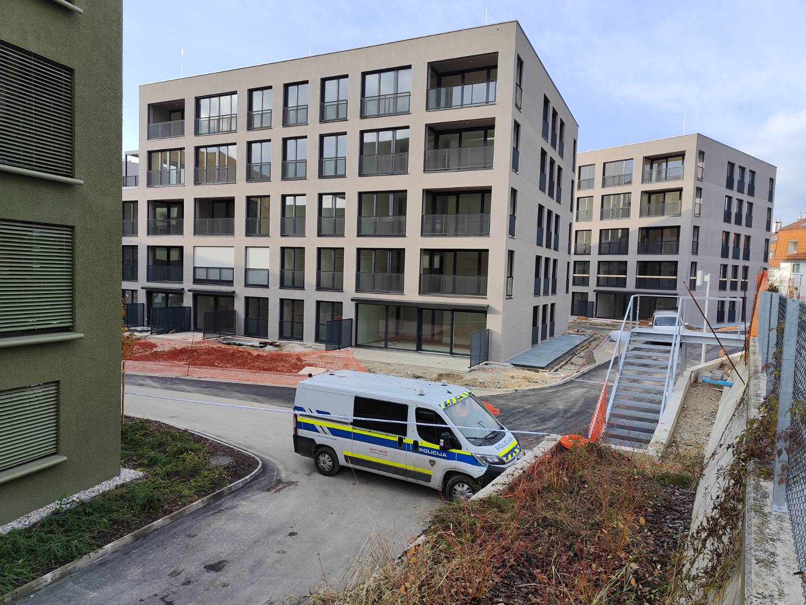 črnuče, hišna preiskave, mafijski obračun, črnuški bajer