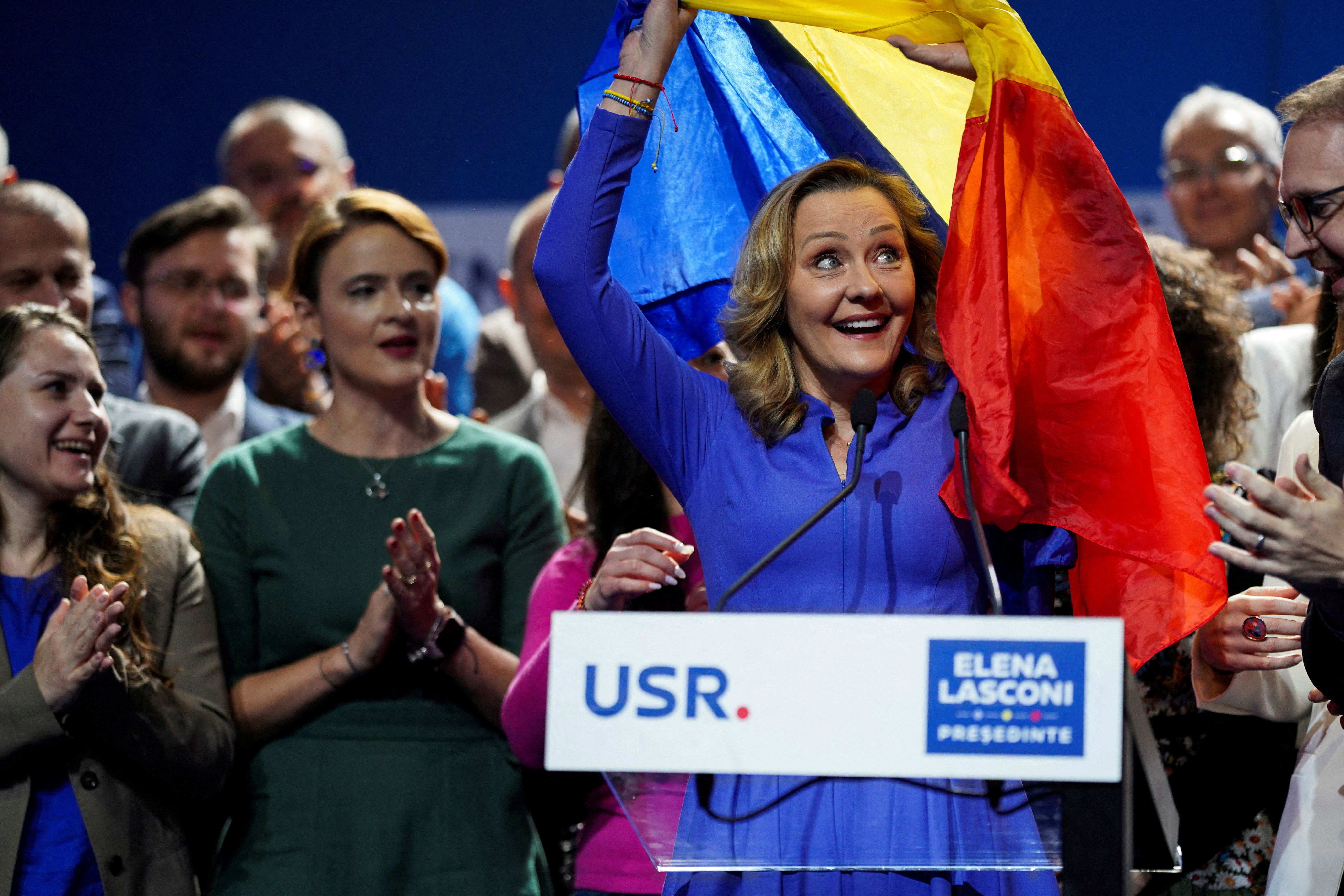 elena lasconi, podpora, proevropski shod