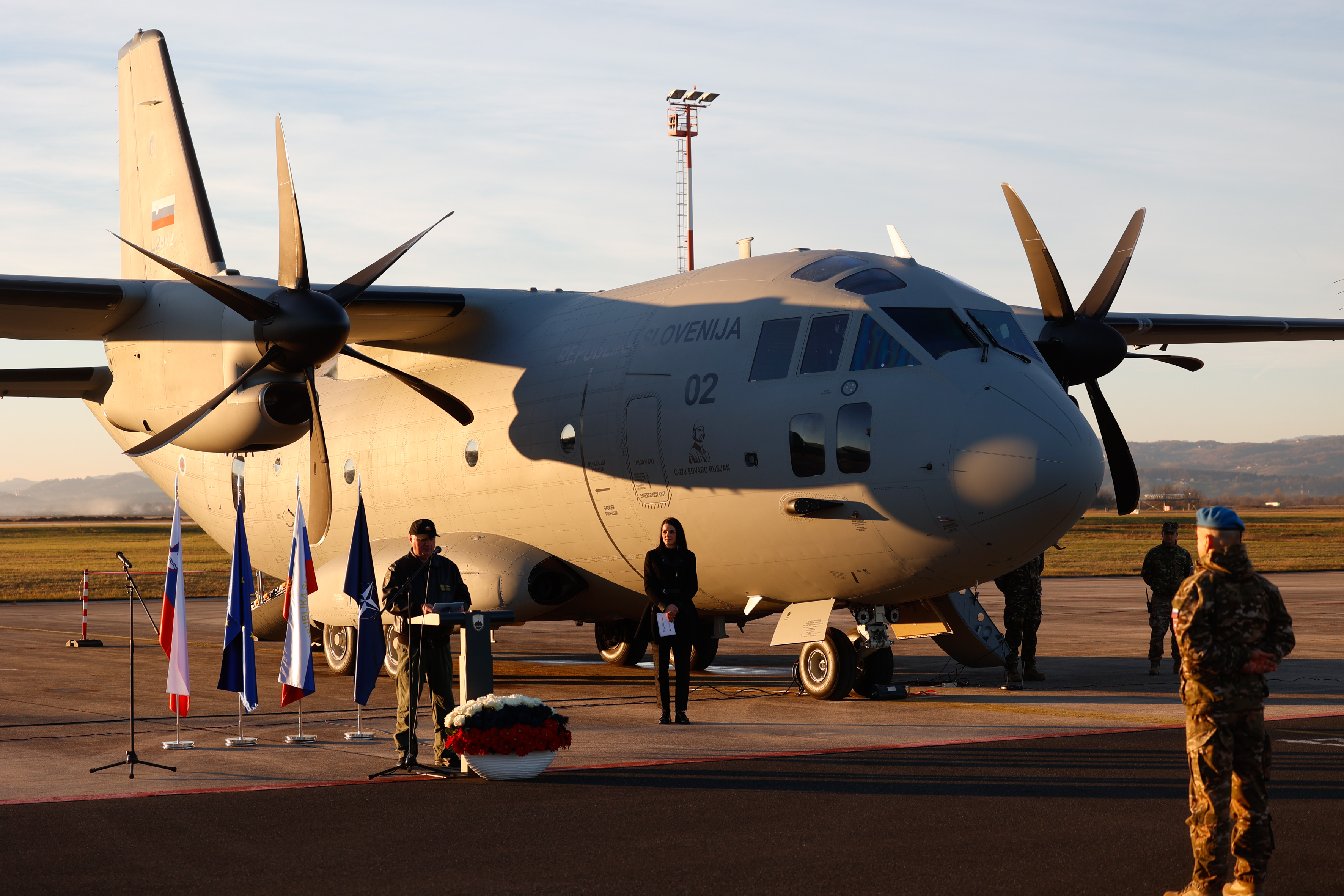 transportno letalo, spartan, Edvard Rusijan