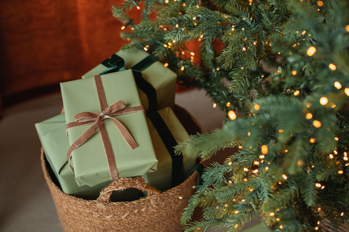 darila, božično drevo