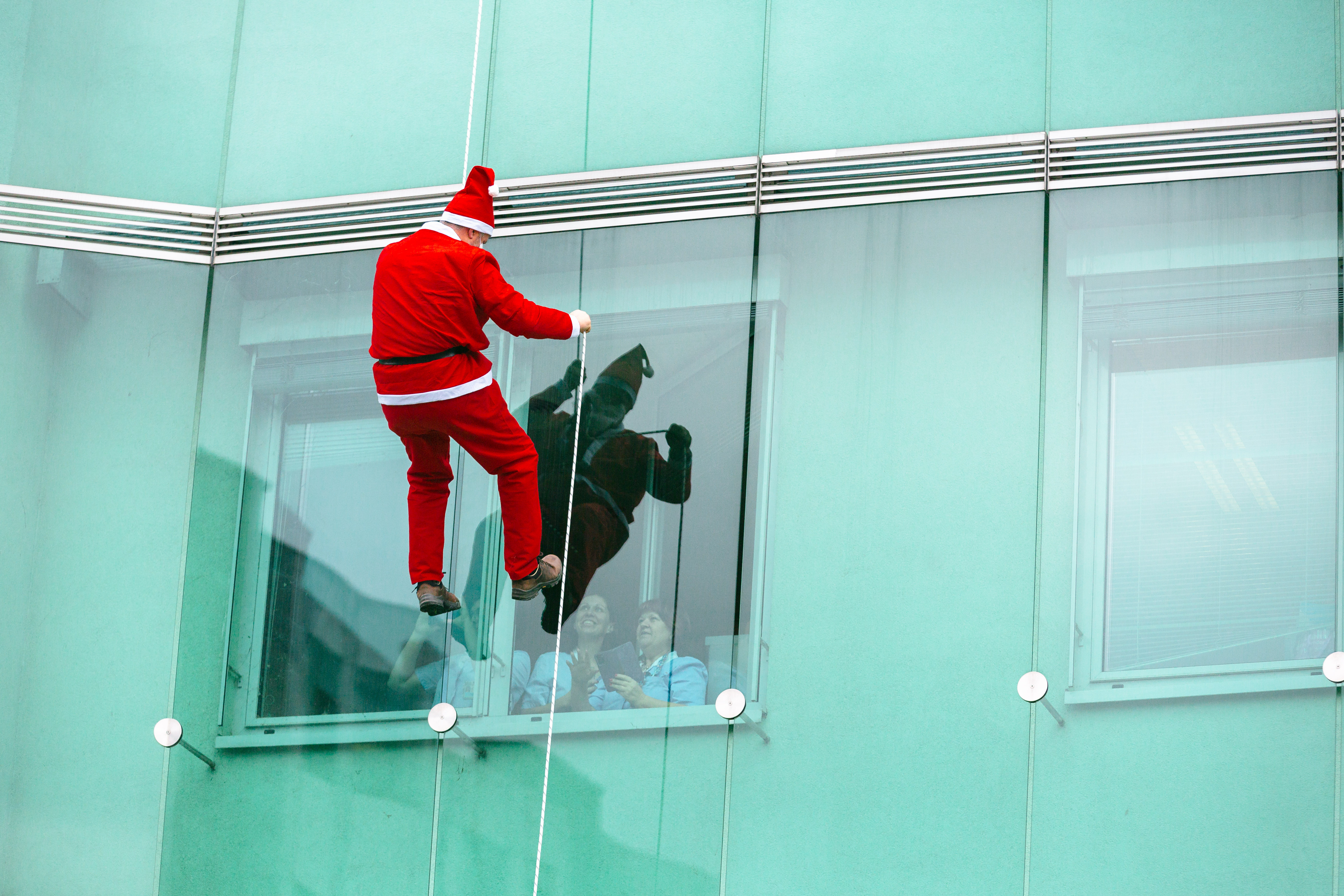 božički, pediatrična klinika, spust božičkov