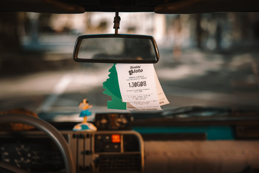 1735036951-Novoletni-loto_potrdilo-1024x683.jpg