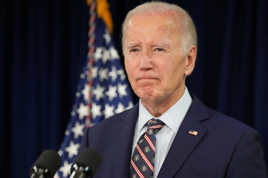 1735540036-2024-12-30T003709Z_1670878220_RC2CZBAYR4OR_RTRMADP_3_USA-BIDEN-1024x683.jpg