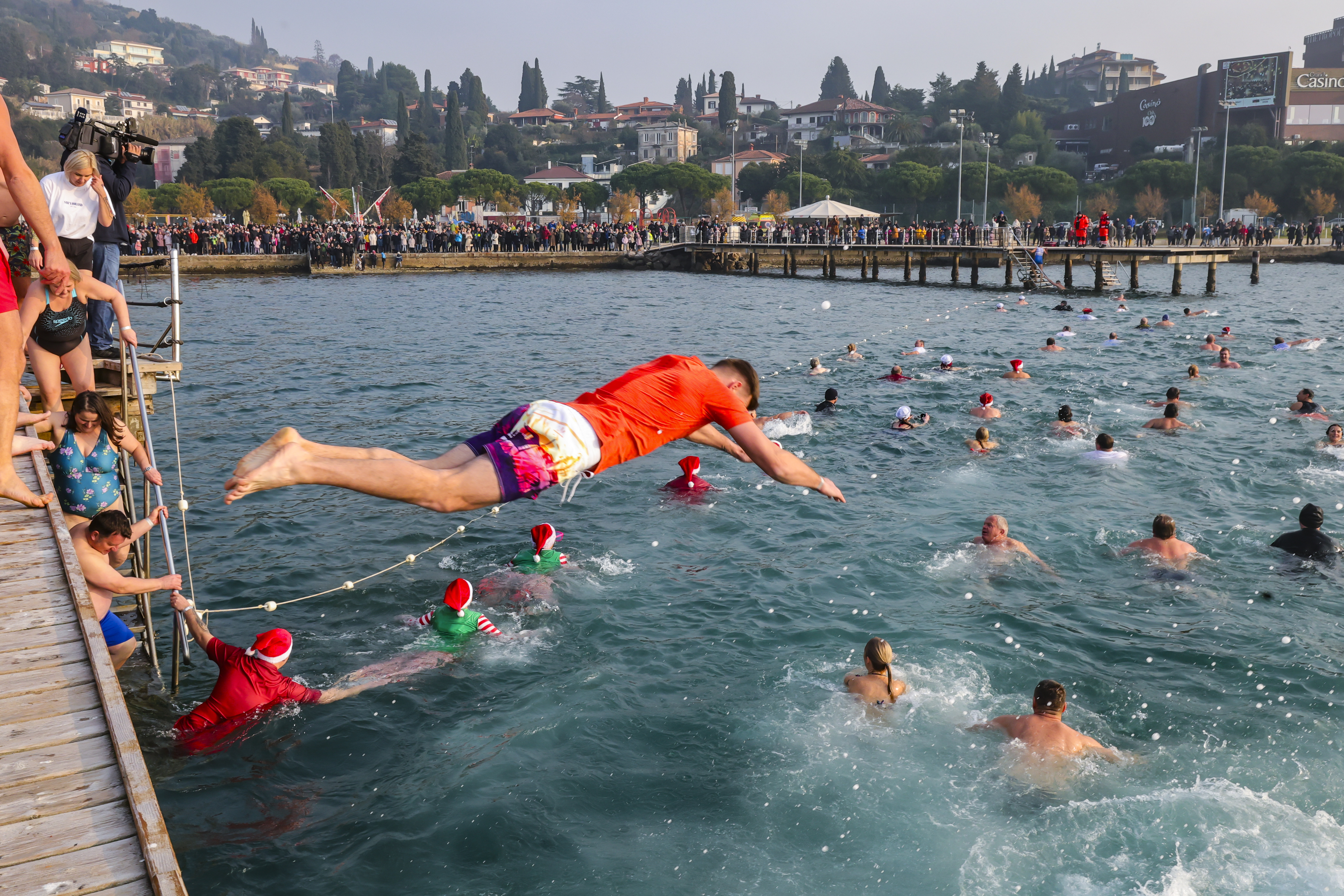 Novoletni skok v morje, Portorož