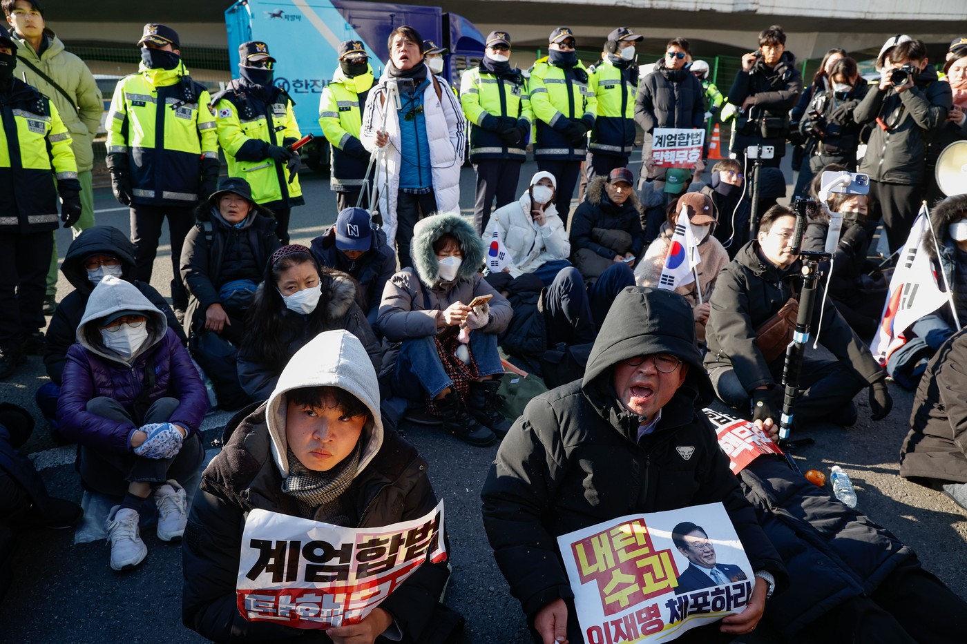 South Korea Court Issues Warrant To Detain Impeached President Yoon Suk Yeol, Seoul - 02 Jan 2025