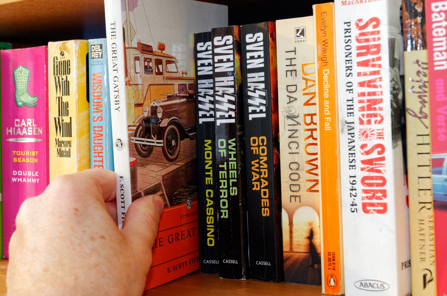 Veliki Gatsby, knjiga, knjižna polica