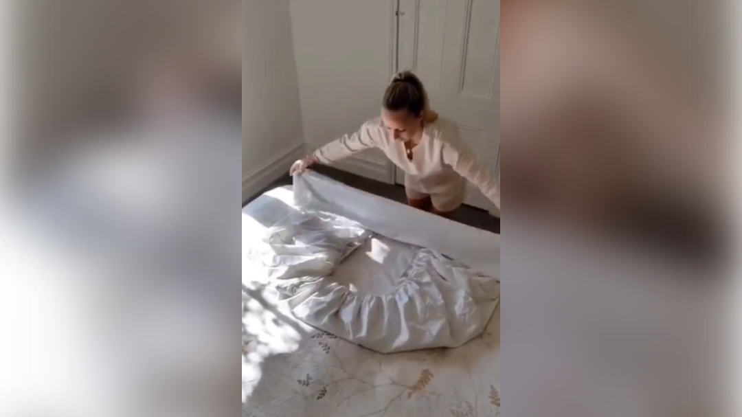 napenjalna rjuha, rjuha z elastiko