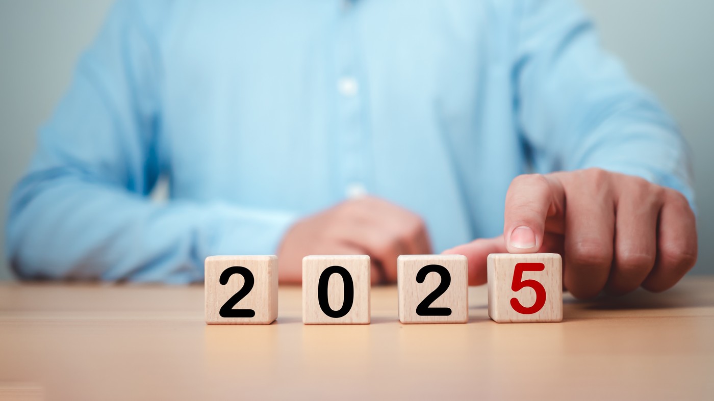 moški, roke, 2025, leto