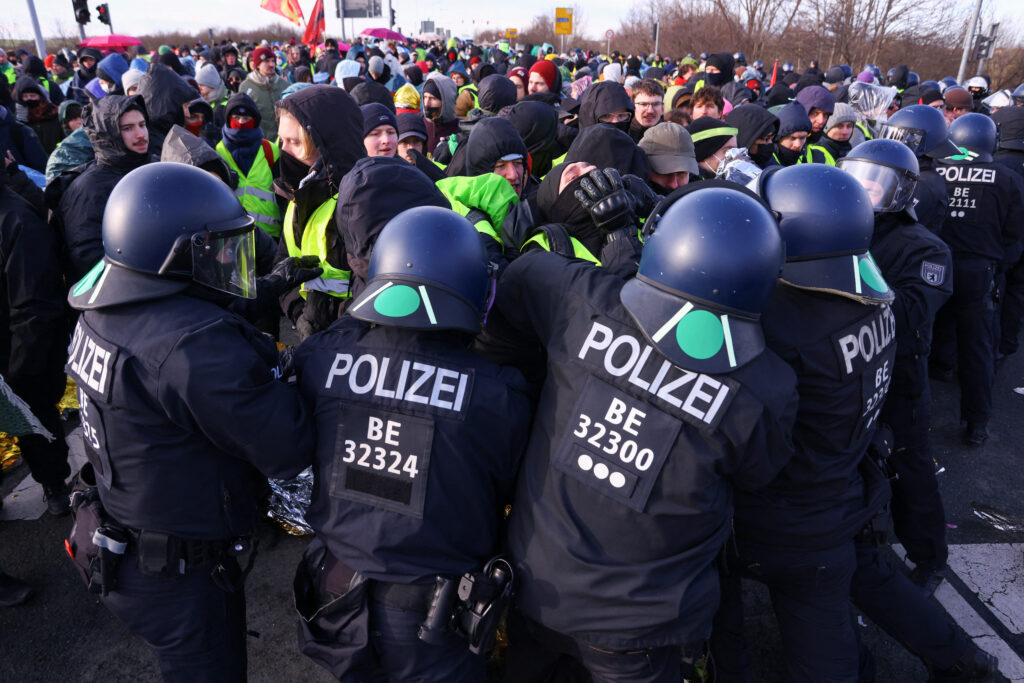 1736600690-afdprotest-1024x683.jpg