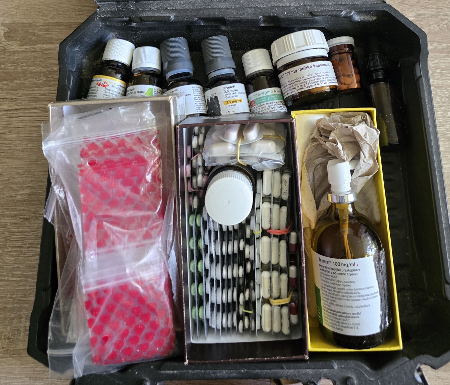 hišna preiskava, droge