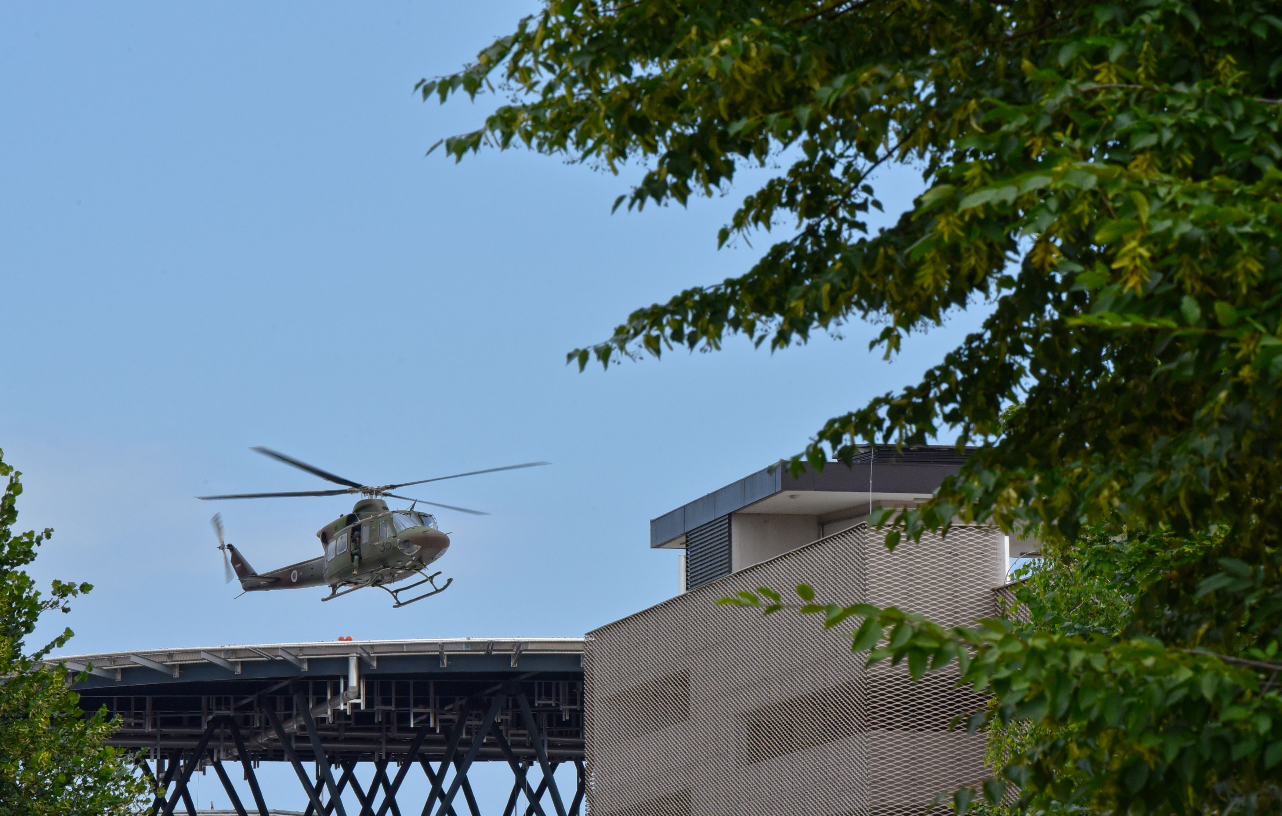 HELIKOPTER HUEY HELIPORT UKC LJUBLJANA VZLET